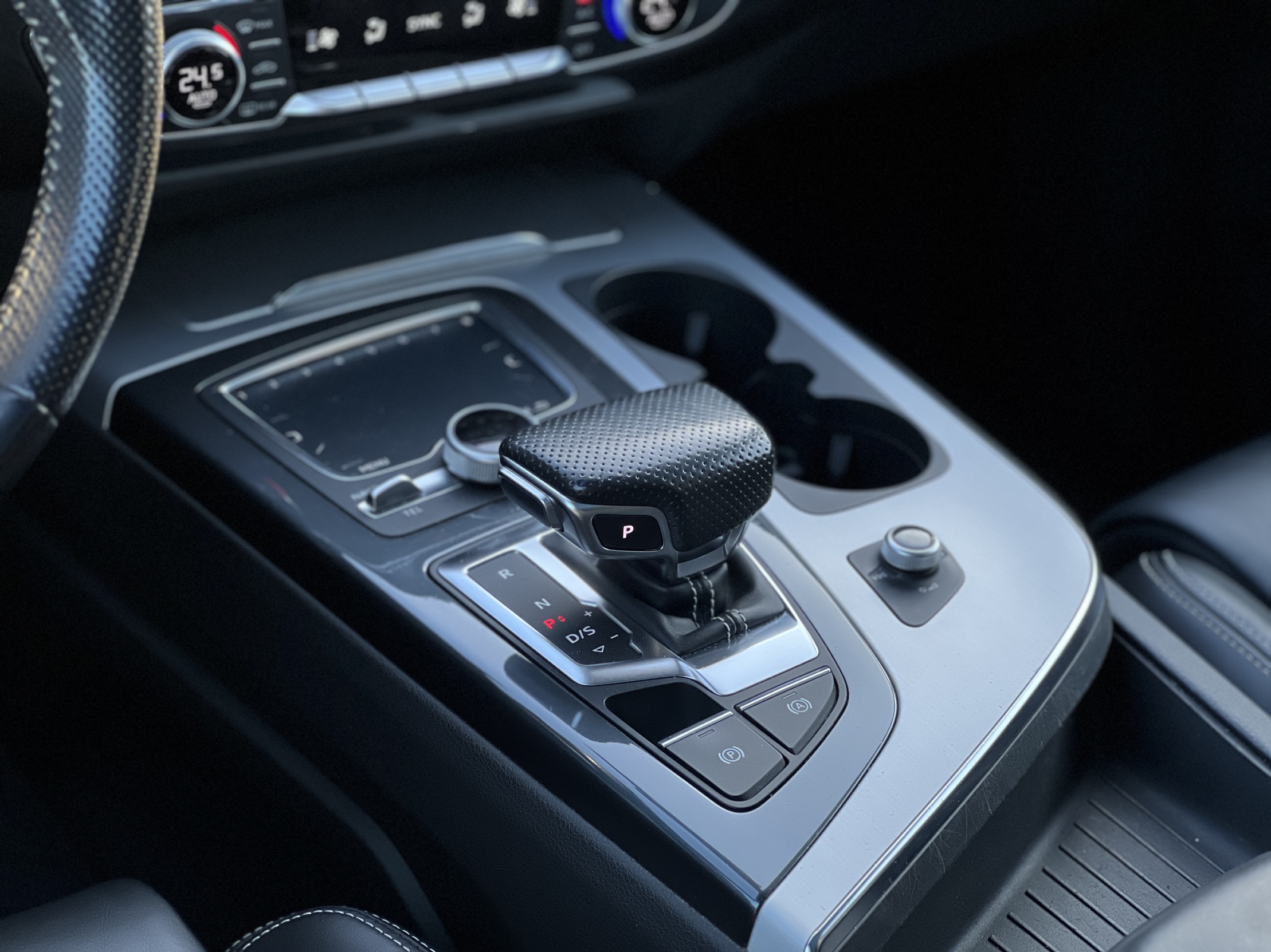 Audi Q7 3.0 TDI E-TRON photo 25