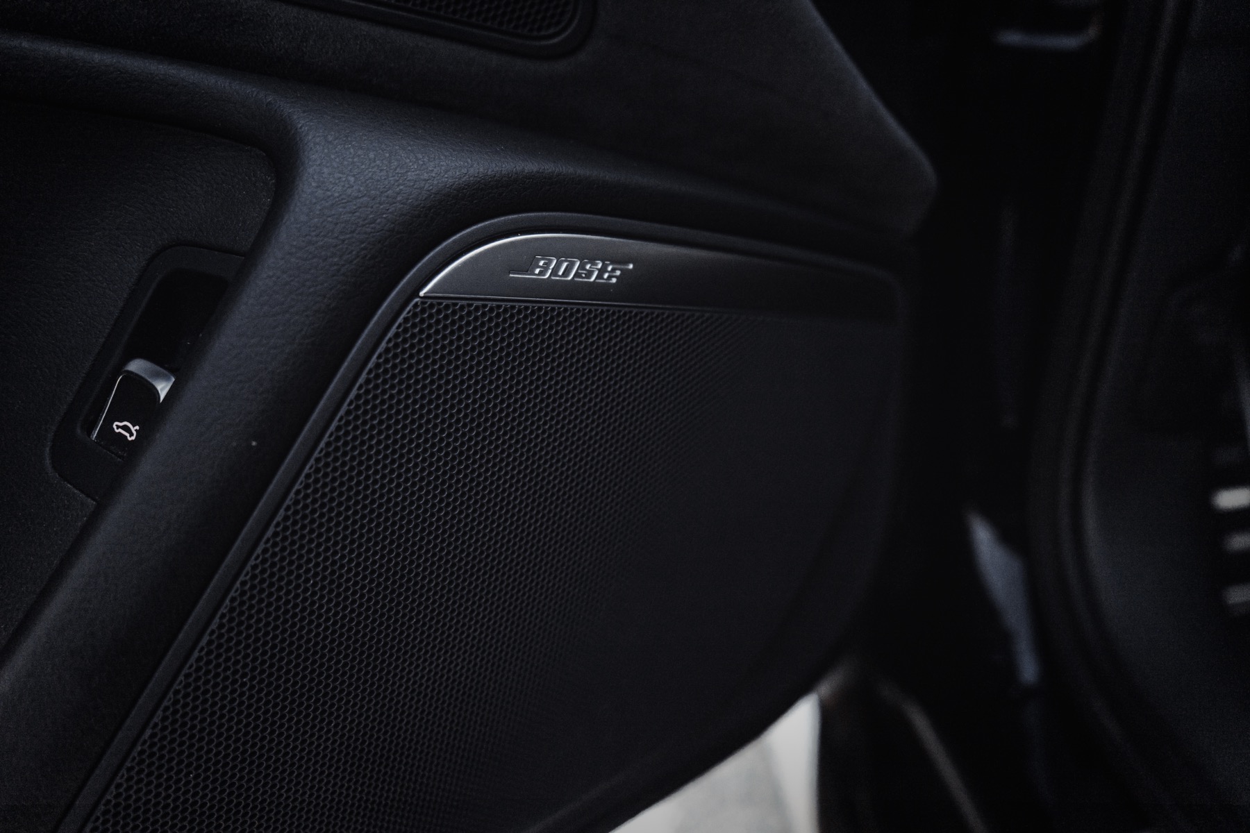 Audi RS6 4.0 V8 QUATTRO AKRAPOVIC photo 24