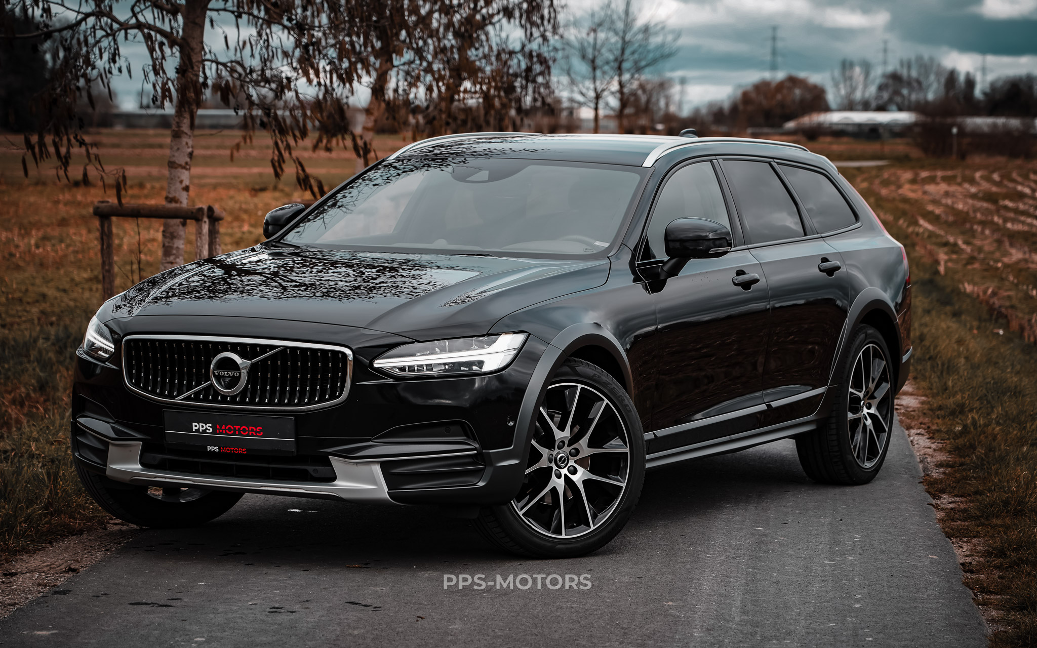 Volvo V90 CROSS COUNTRY 2.0 D4 4X4 photo 2