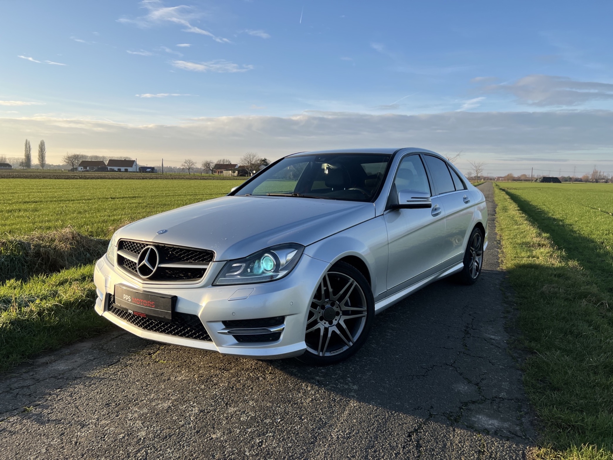 Mercedes Benz C250 AMG PAKKET photo 14