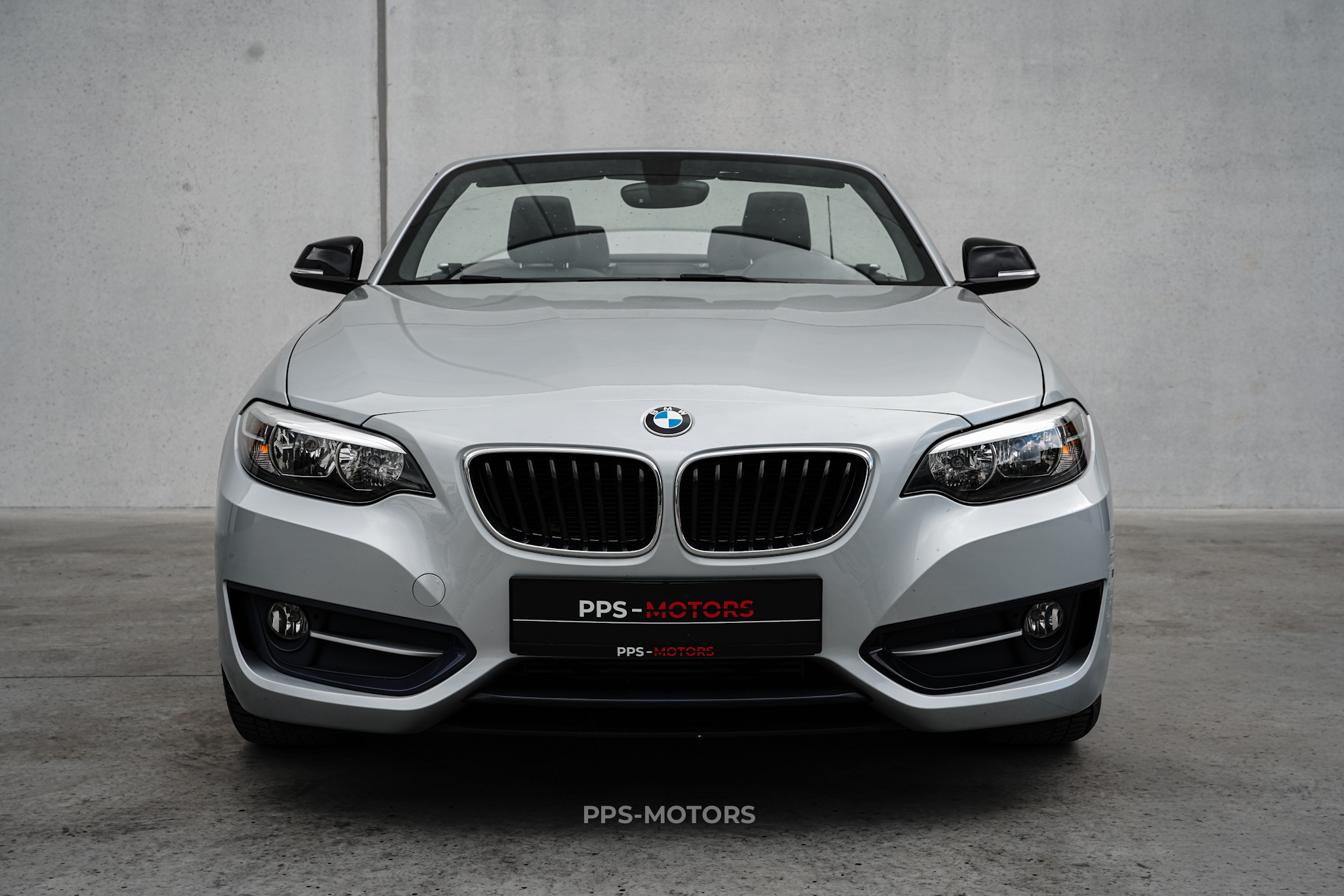 BMW 218dA CABRIO photo 2
