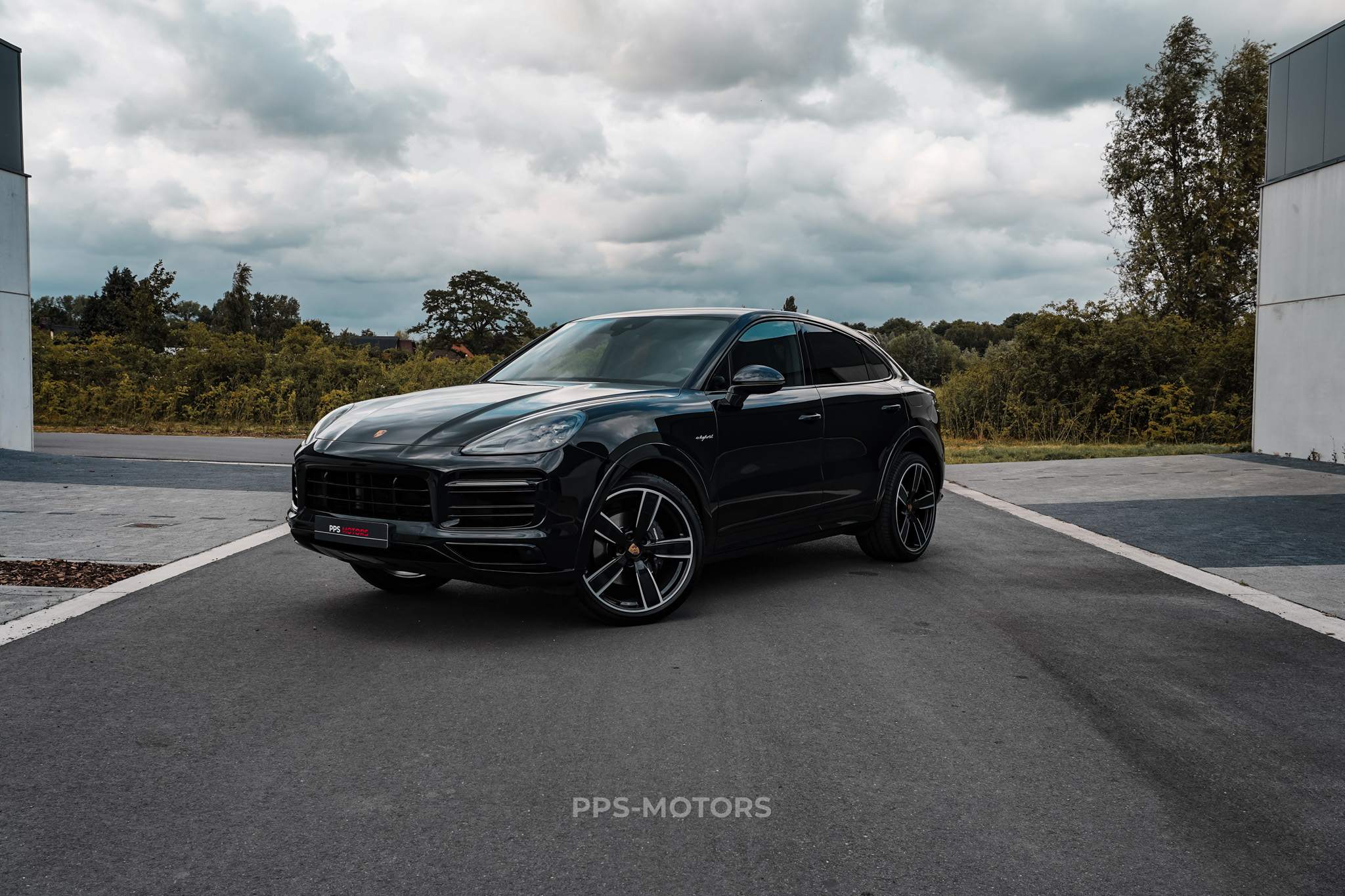 Porsche CAYENNE COUPÉ 3.0i V6 SPORTDESIGN photo 2