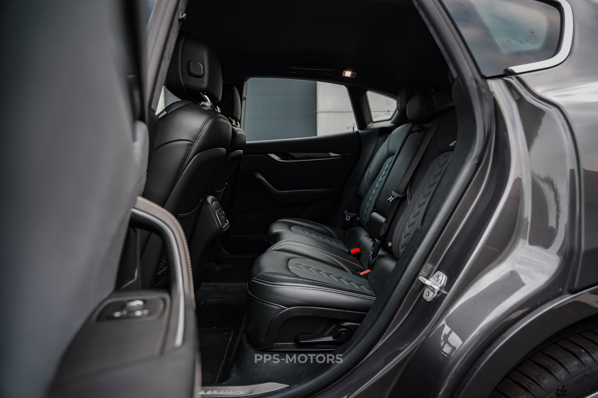 Maserati LEVANTE 3.0 V6 photo 15