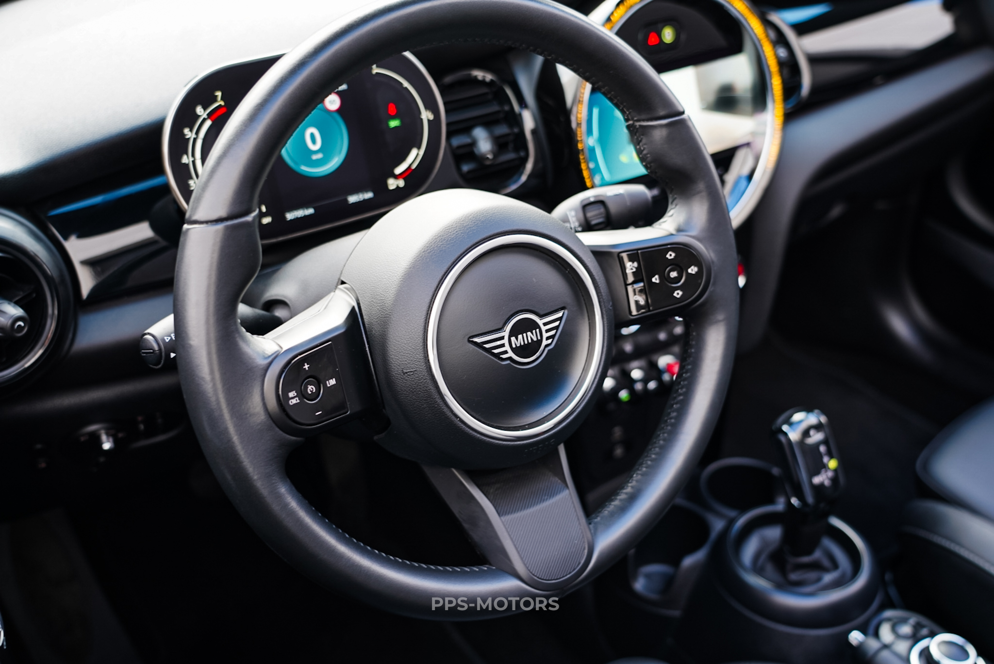 MINI COOPER CABRIO photo 13