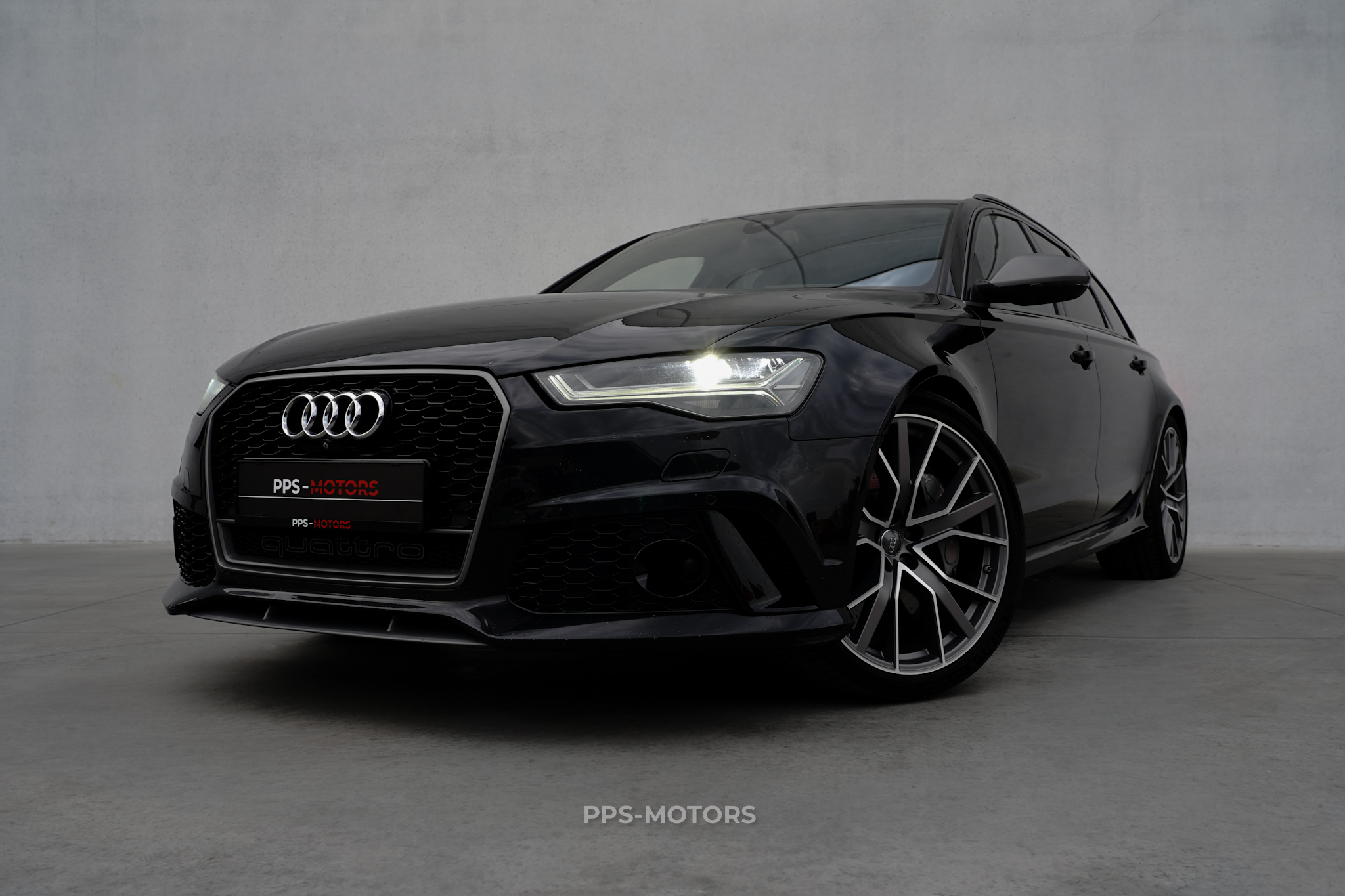 Audi RS6 4.0 V8 PERFORMANCE photo 2