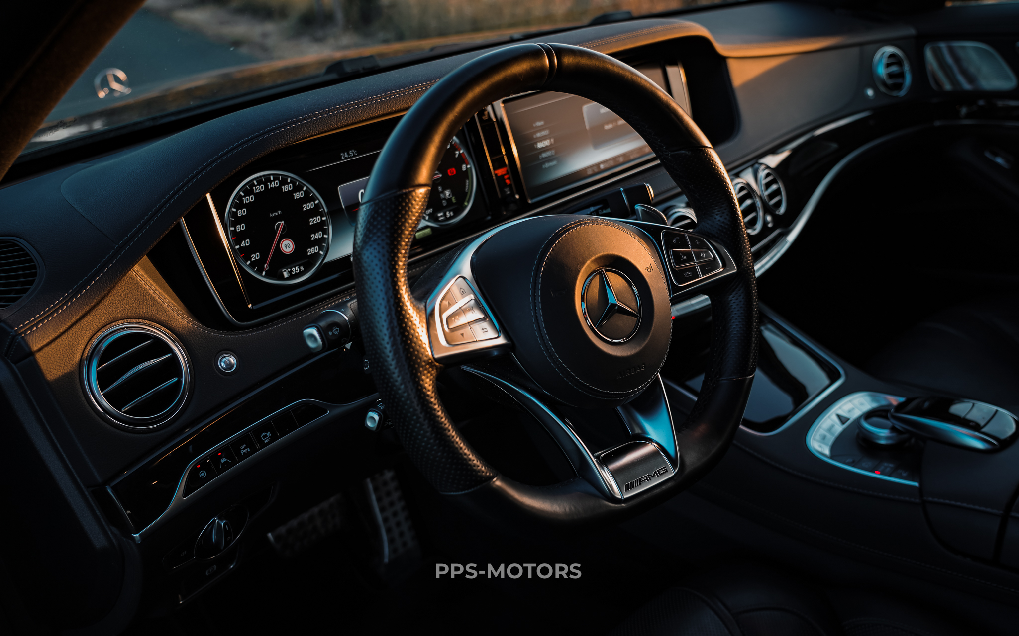 Mercedes Benz S500 L photo 31
