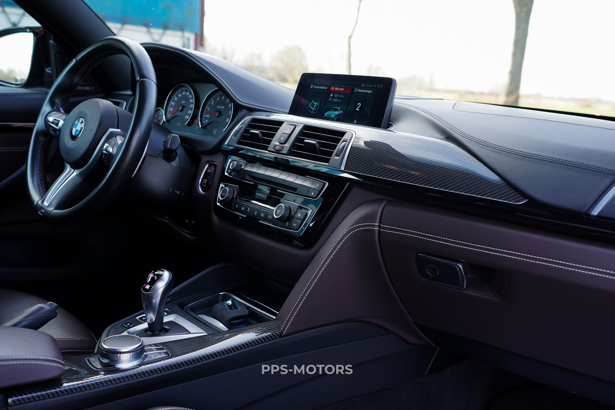 BMW M4 3.0 COMPETITION INDIVIDUAL photo 18