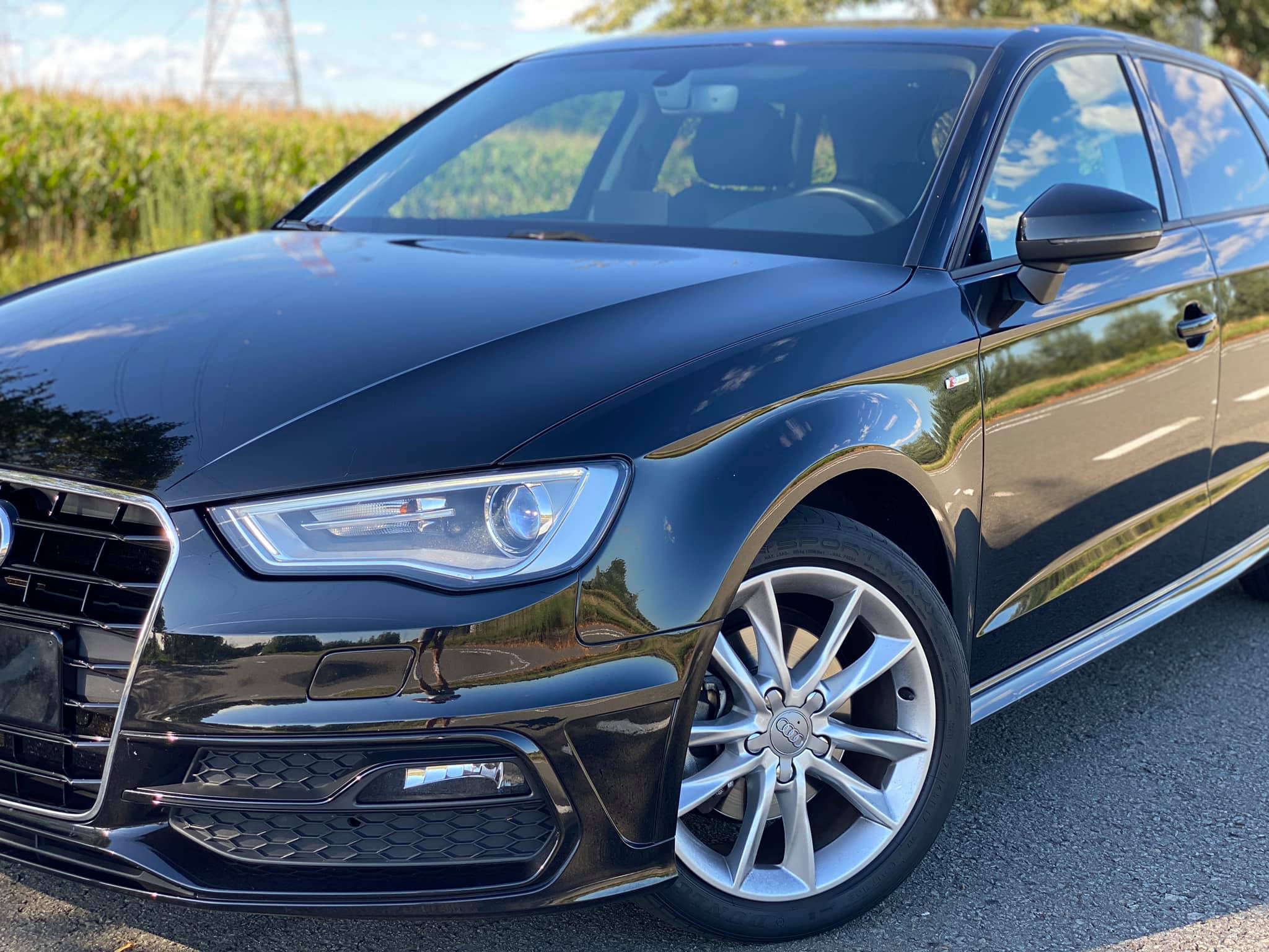 Audi A3 1.6 TDI S-LINE photo 2