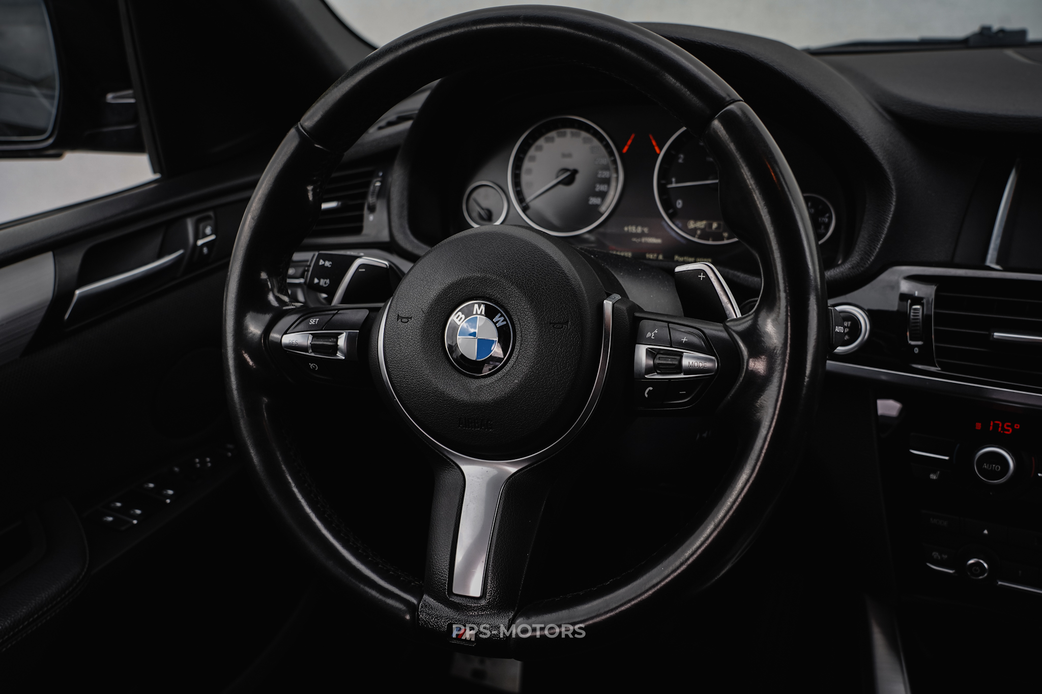 BMW X4 2.0 xDrive photo 10