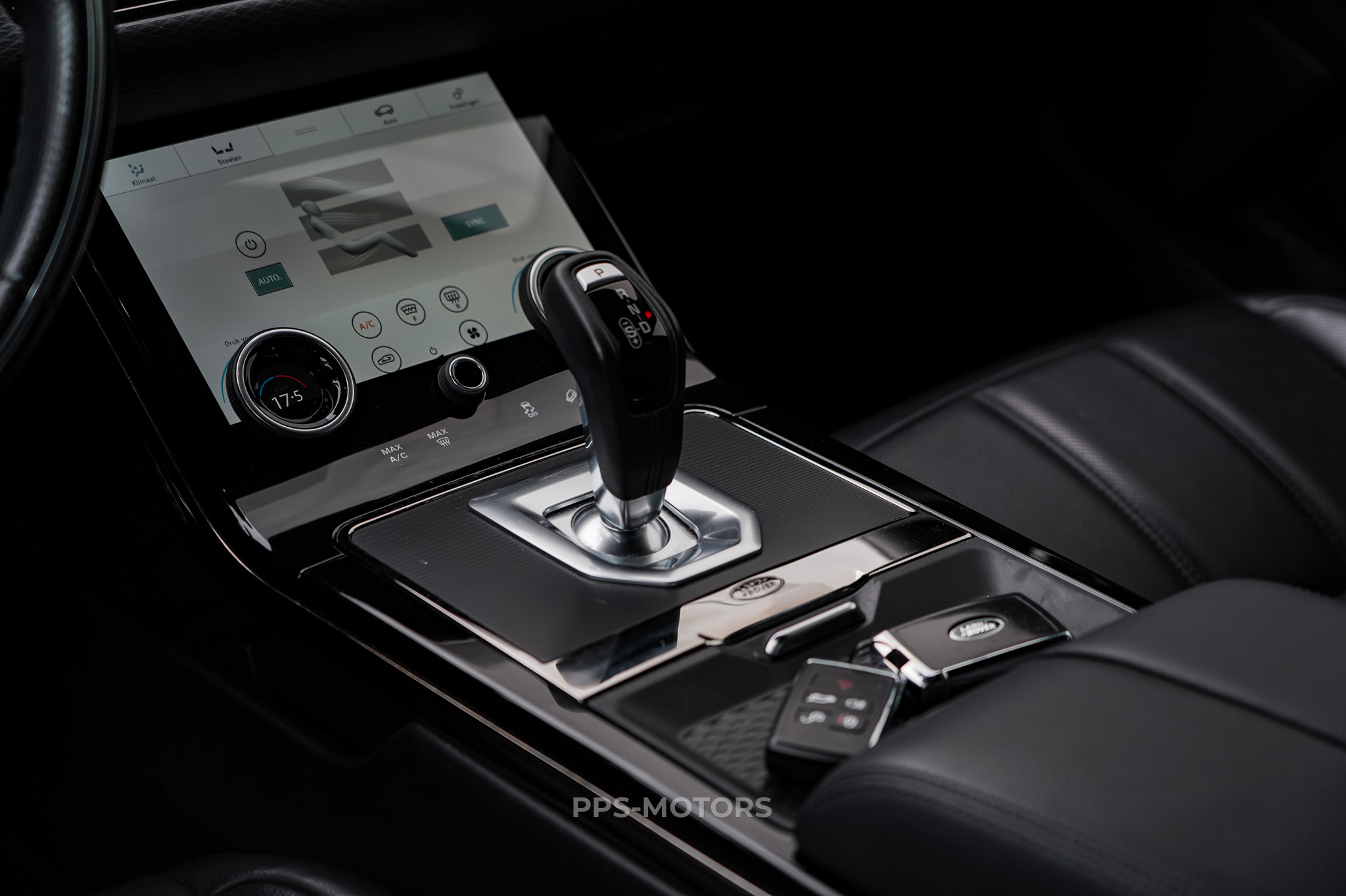 Land Rover RANGE ROVER EVOQUE photo 17