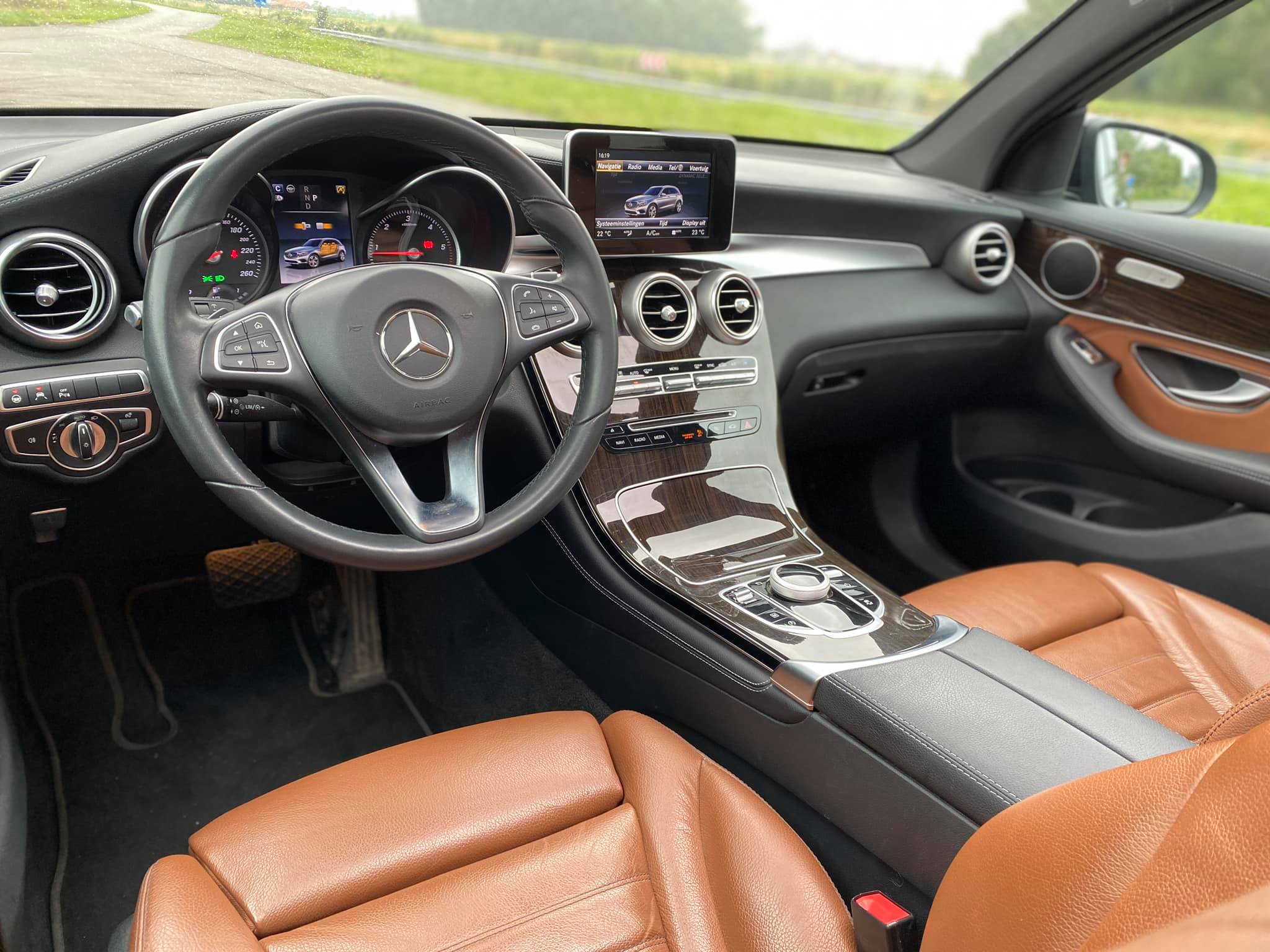 Mercedes Benz GLC 250d 4MATIC AMG PACK photo 7