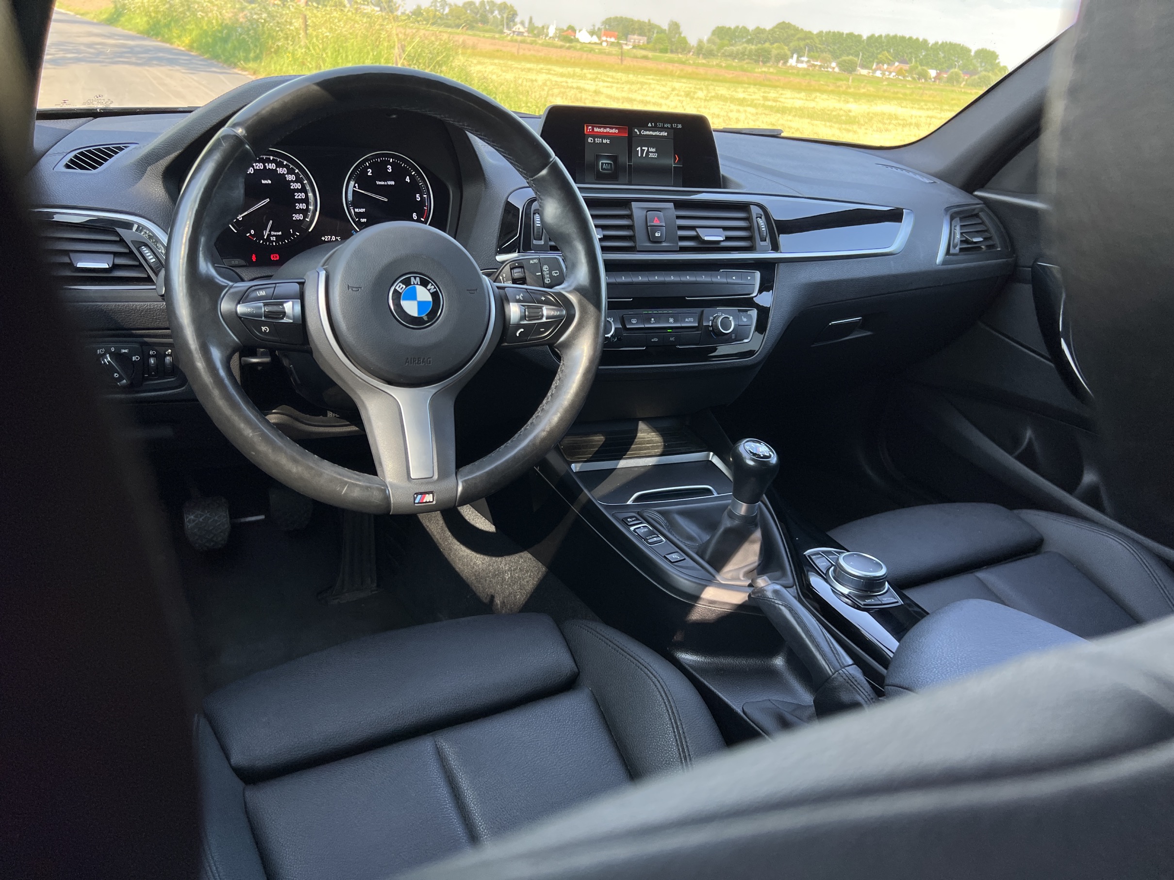 BMW 118d F20 LCI photo 28