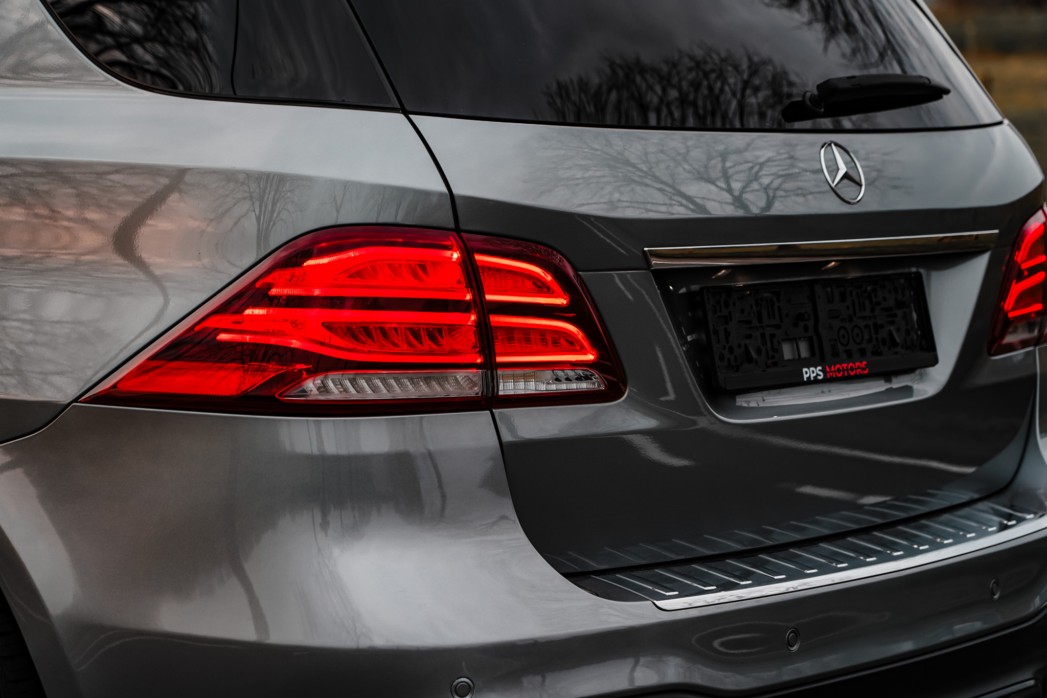 Mercedes Benz GLE 250 4-MATIC AMG PAKKET photo 10