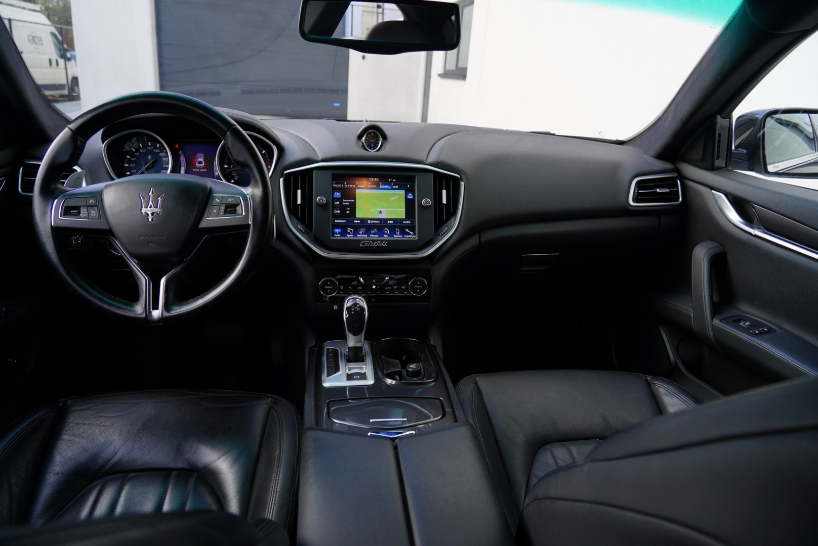 Maserati GHIBLI 3.0 photo 7
