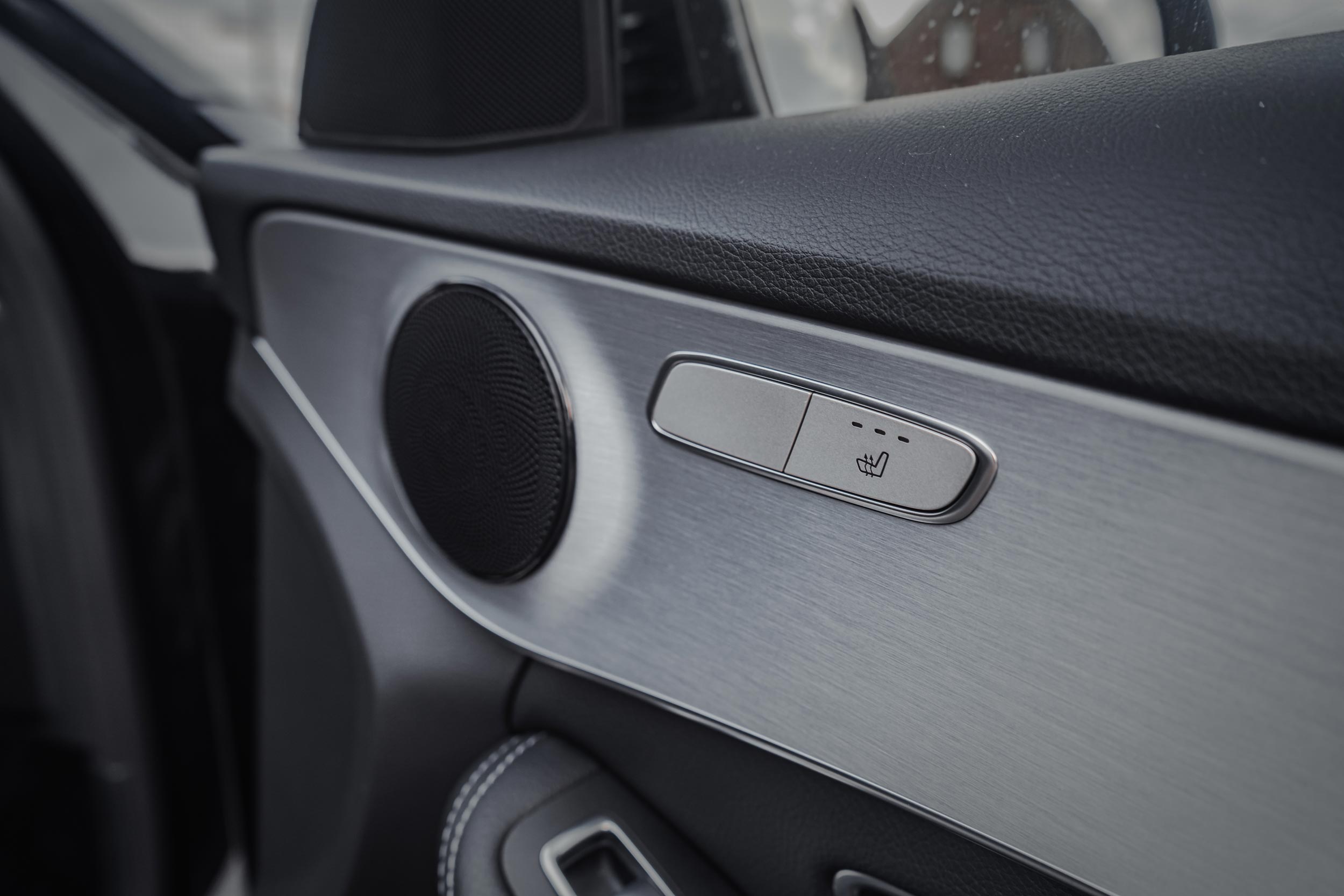 Mercedes Benz C180 photo 16