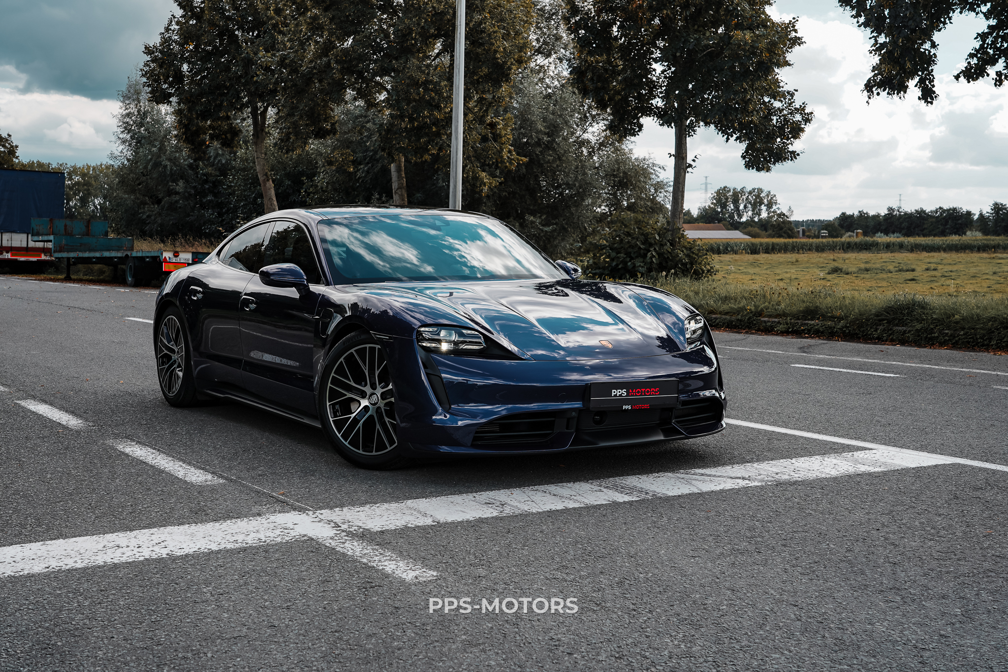 Porsche TAYCAN TURBO NEW! photo 34