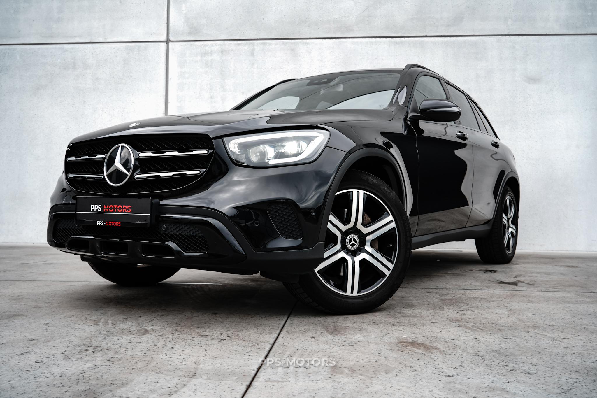 Mercedes Benz GLC 200 4-MATIC photo 11