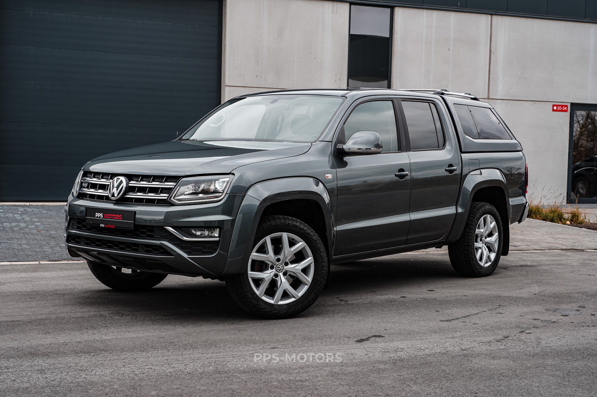 Volkswagen AMAROK 3.0 V6 TDI 4MOTION photo 2