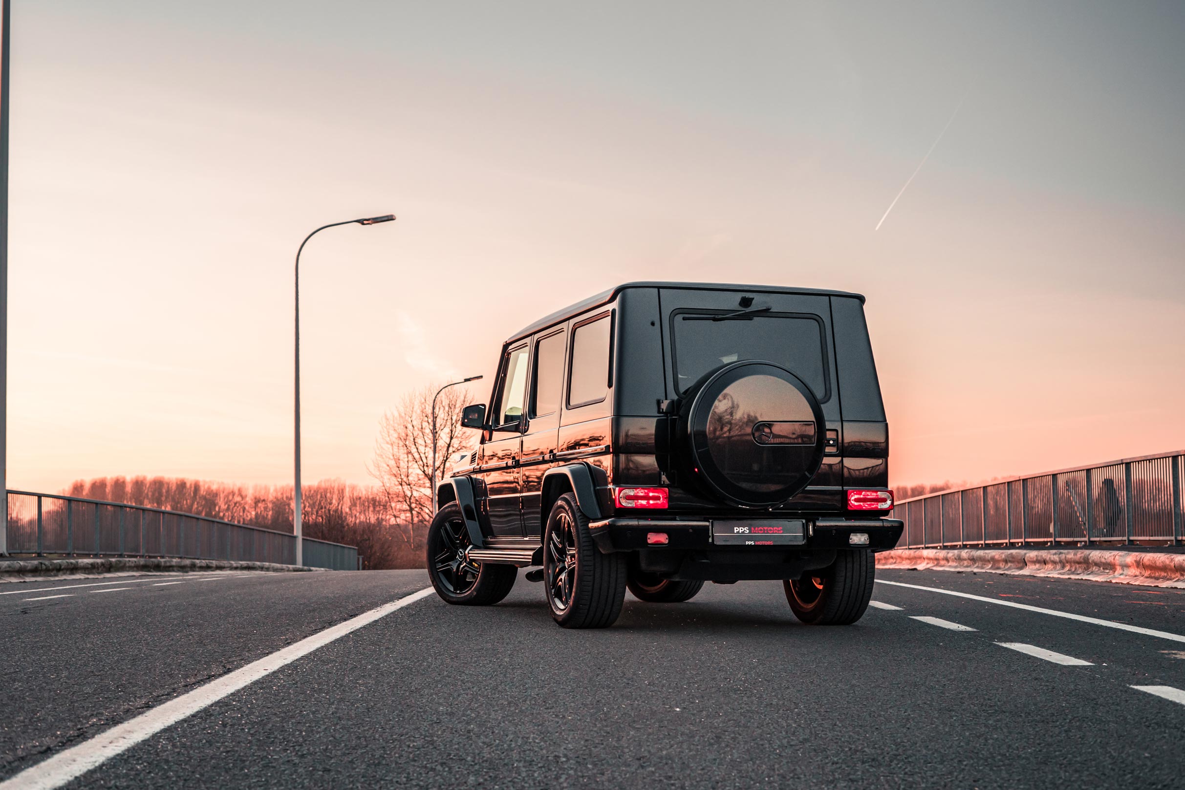 Mercedes Benz G63 AMG 5.5 V8 | BRABUS OPTIK photo 19