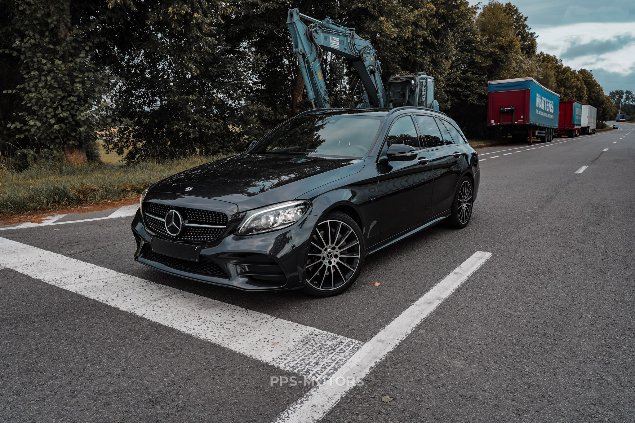 Mercedes Benz C300de AMG-PAKKET photo 12