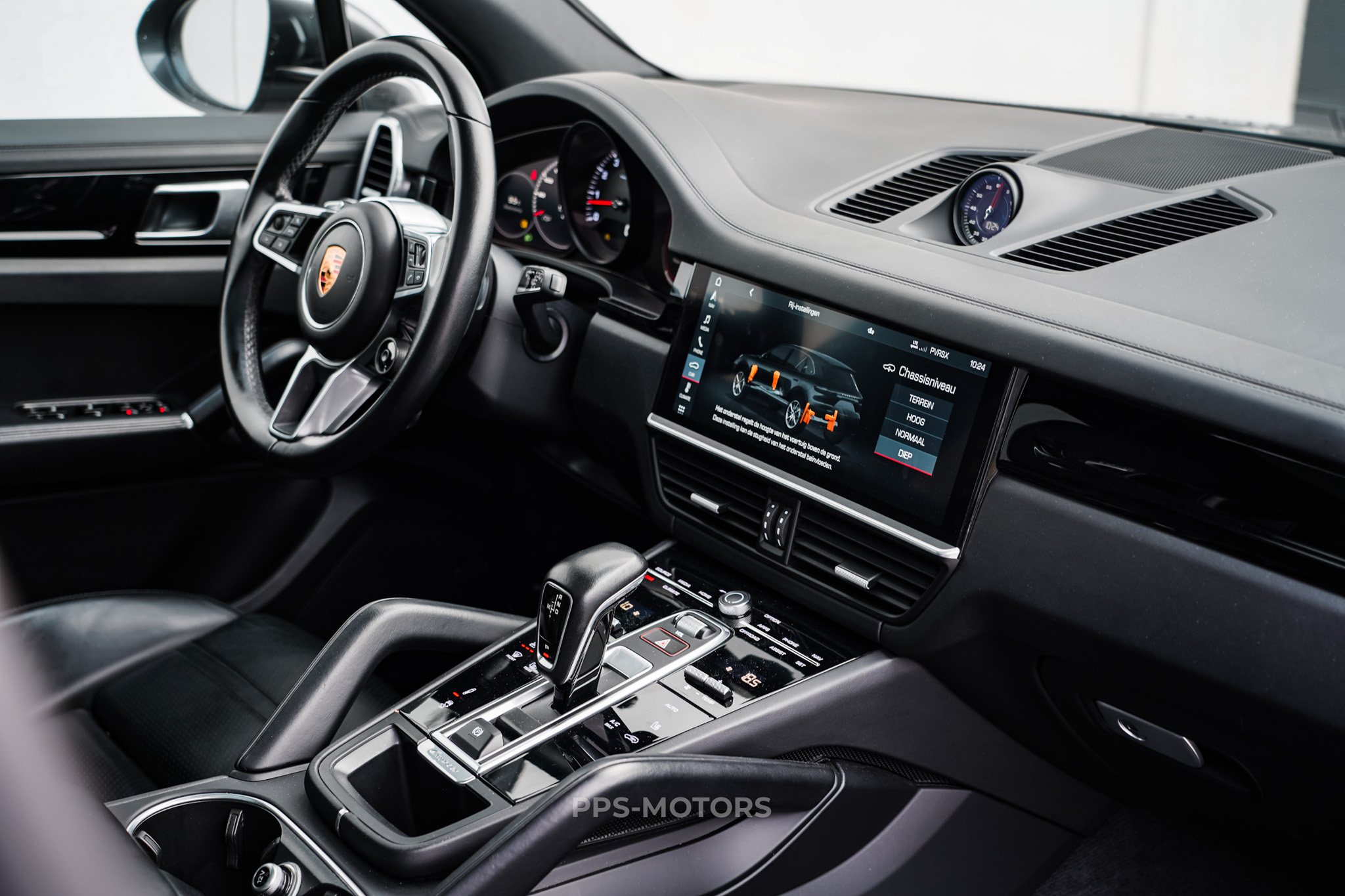 Porsche CAYENNE 3.0i V6 photo 10