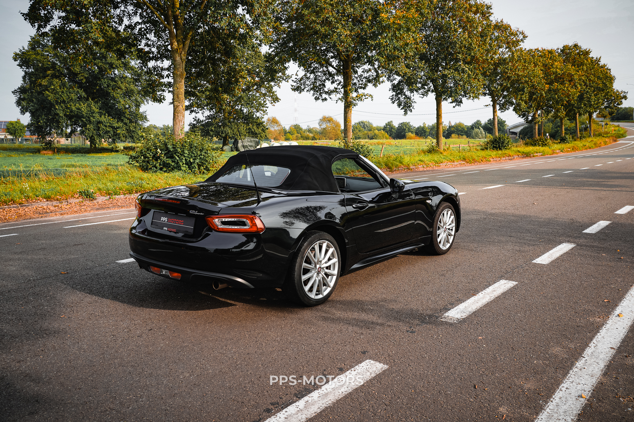 Fiat 124 1.4 SPIDER LUSSO photo 19