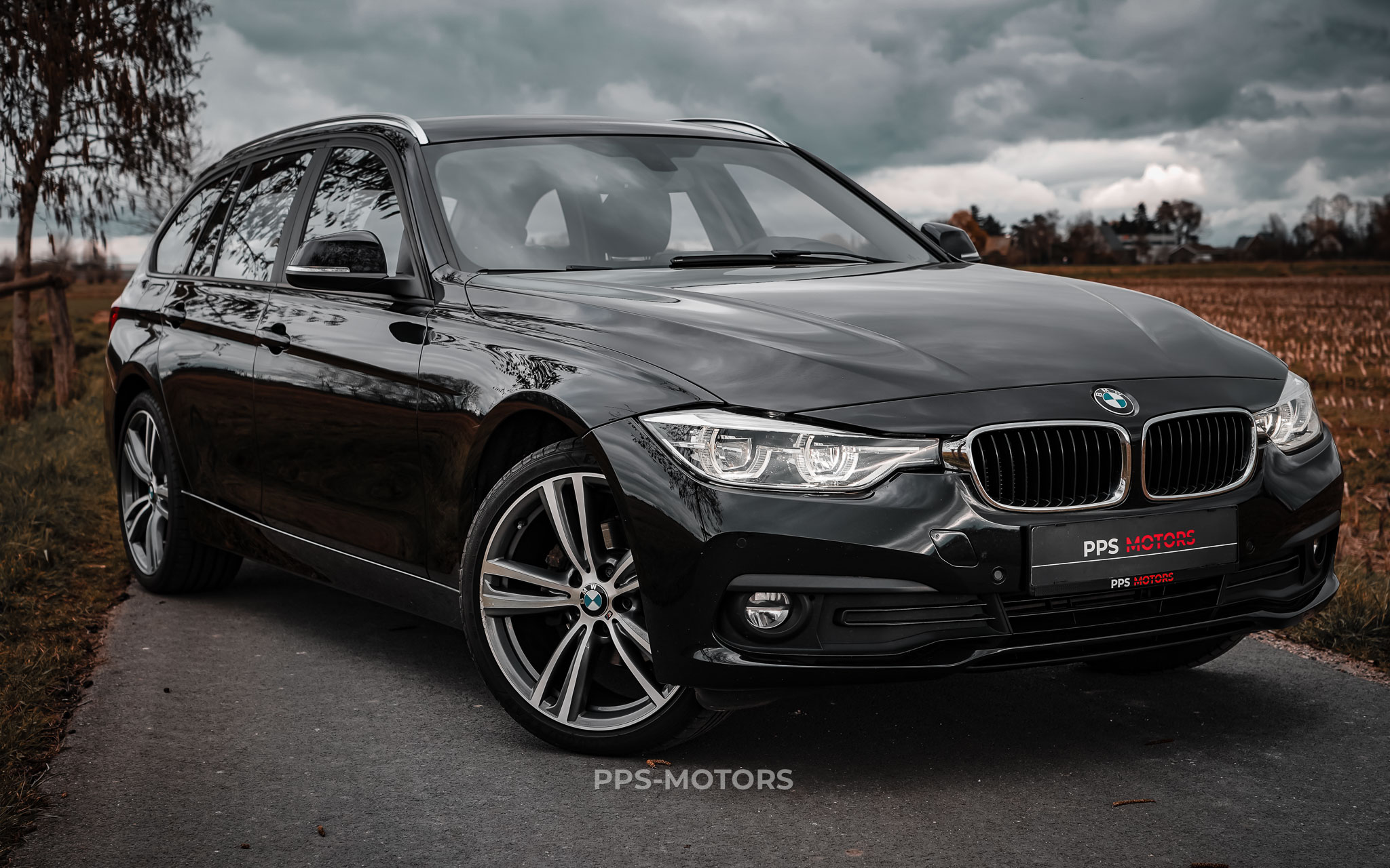 BMW 318dA F31 TOURING photo 11