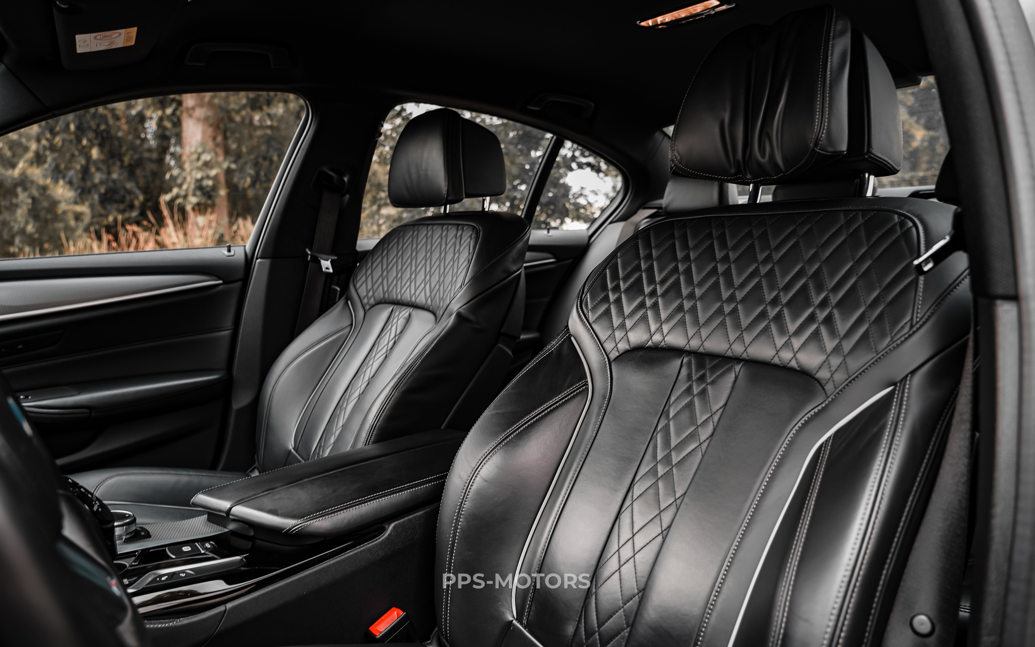BMW M550d xAS photo 37