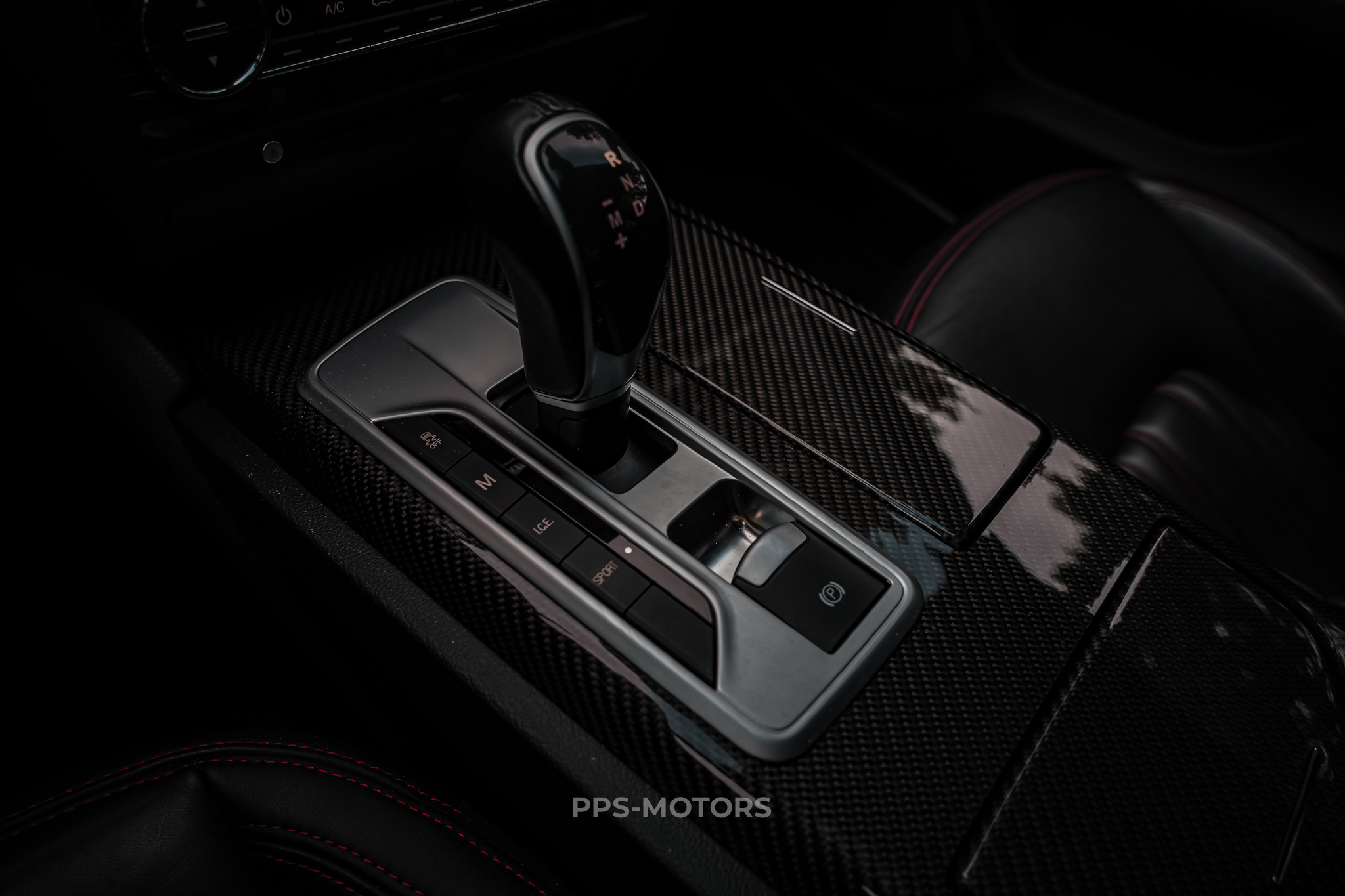 Maserati GHIBLI 3.0 V6 TURBO photo 34