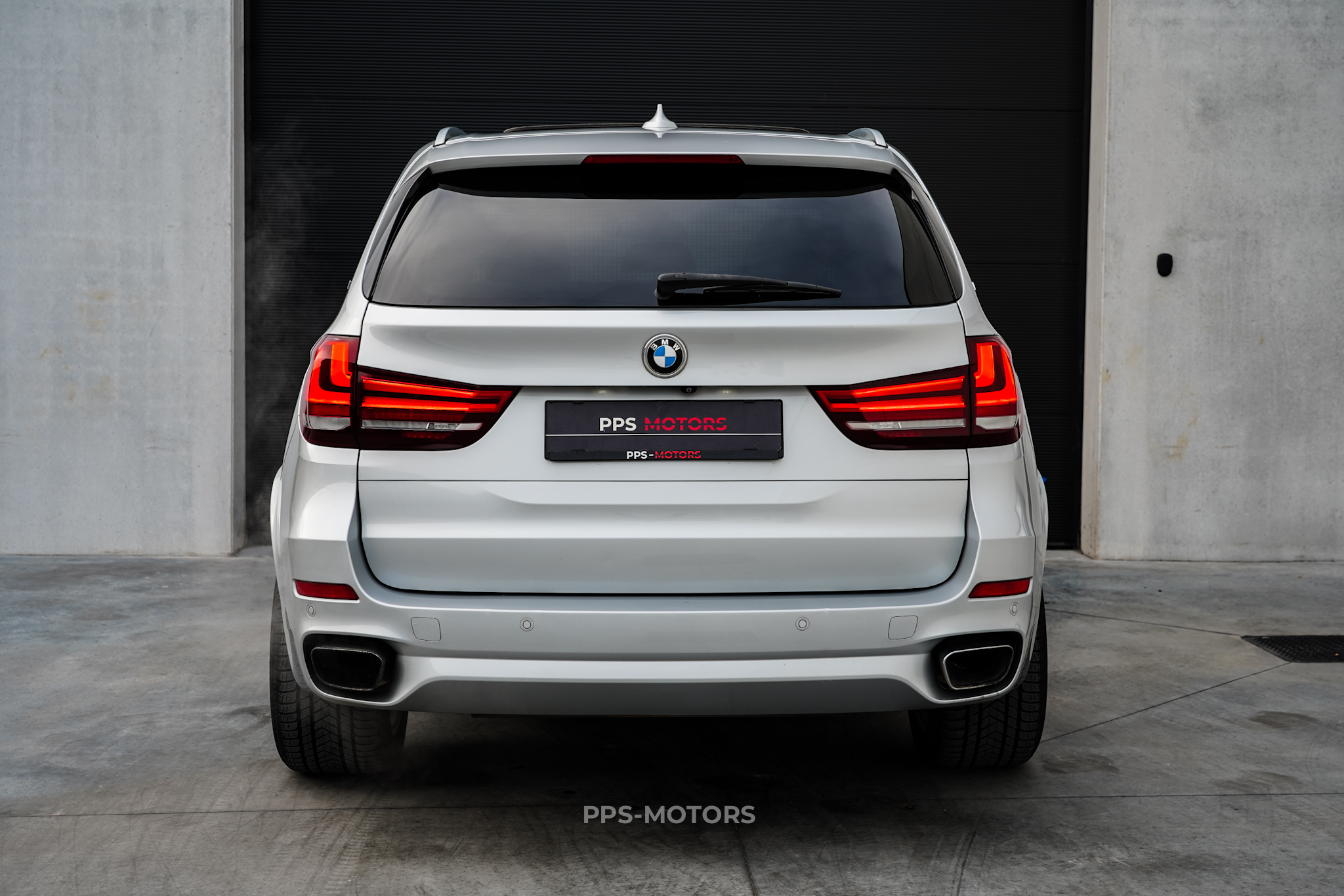 BMW X5 40i ePerformance photo 5