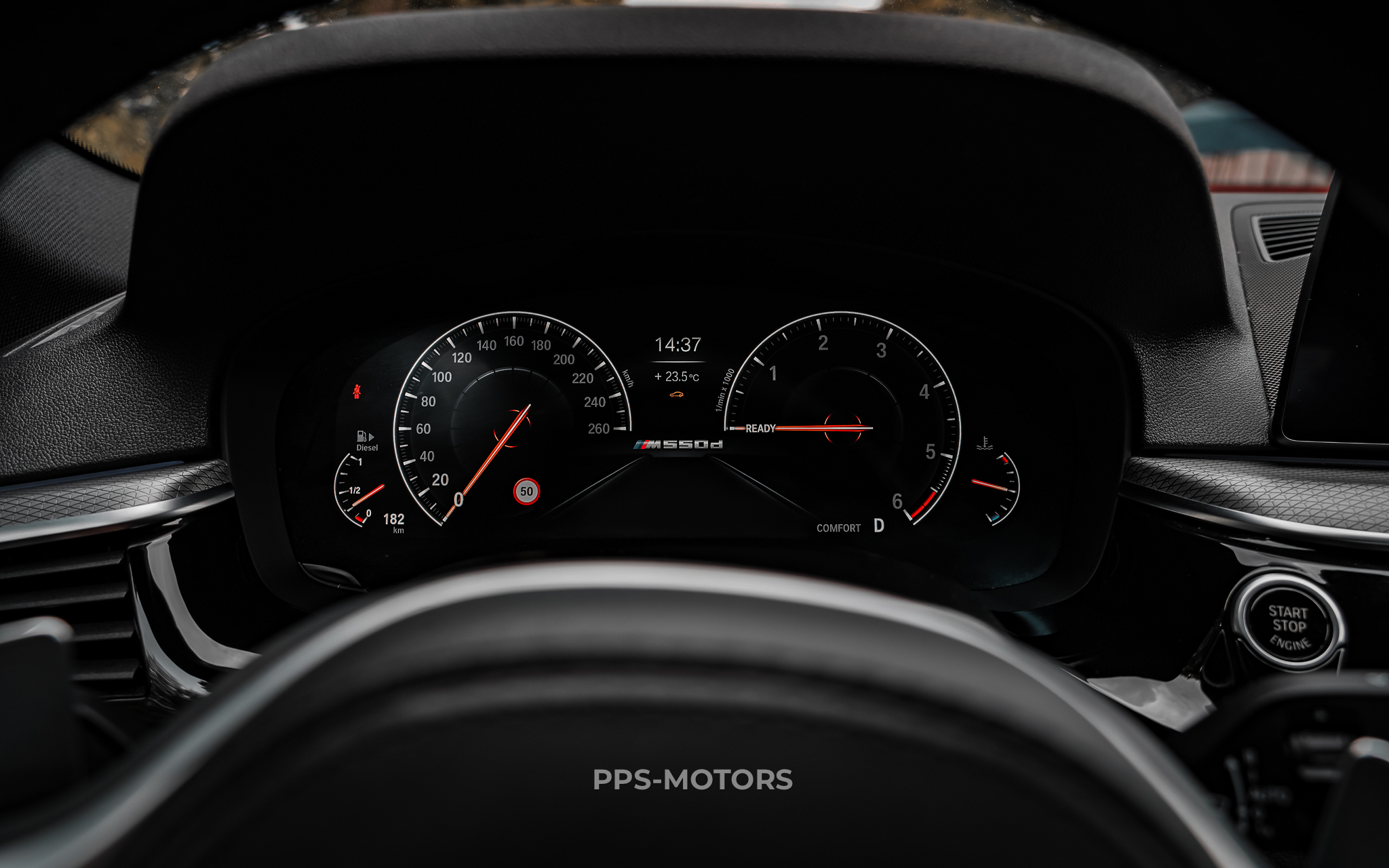 BMW M550d xAS photo 18