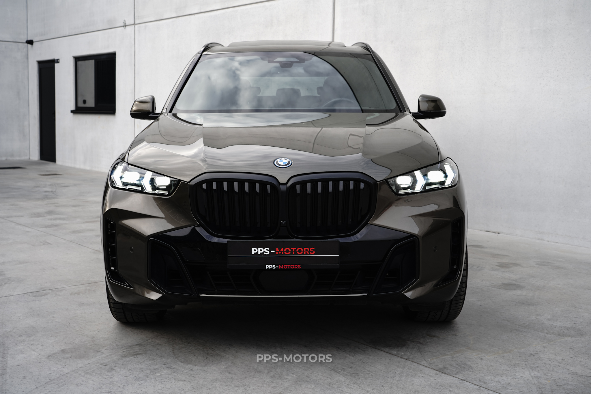 BMW X5 50e M-PAKKET photo 3