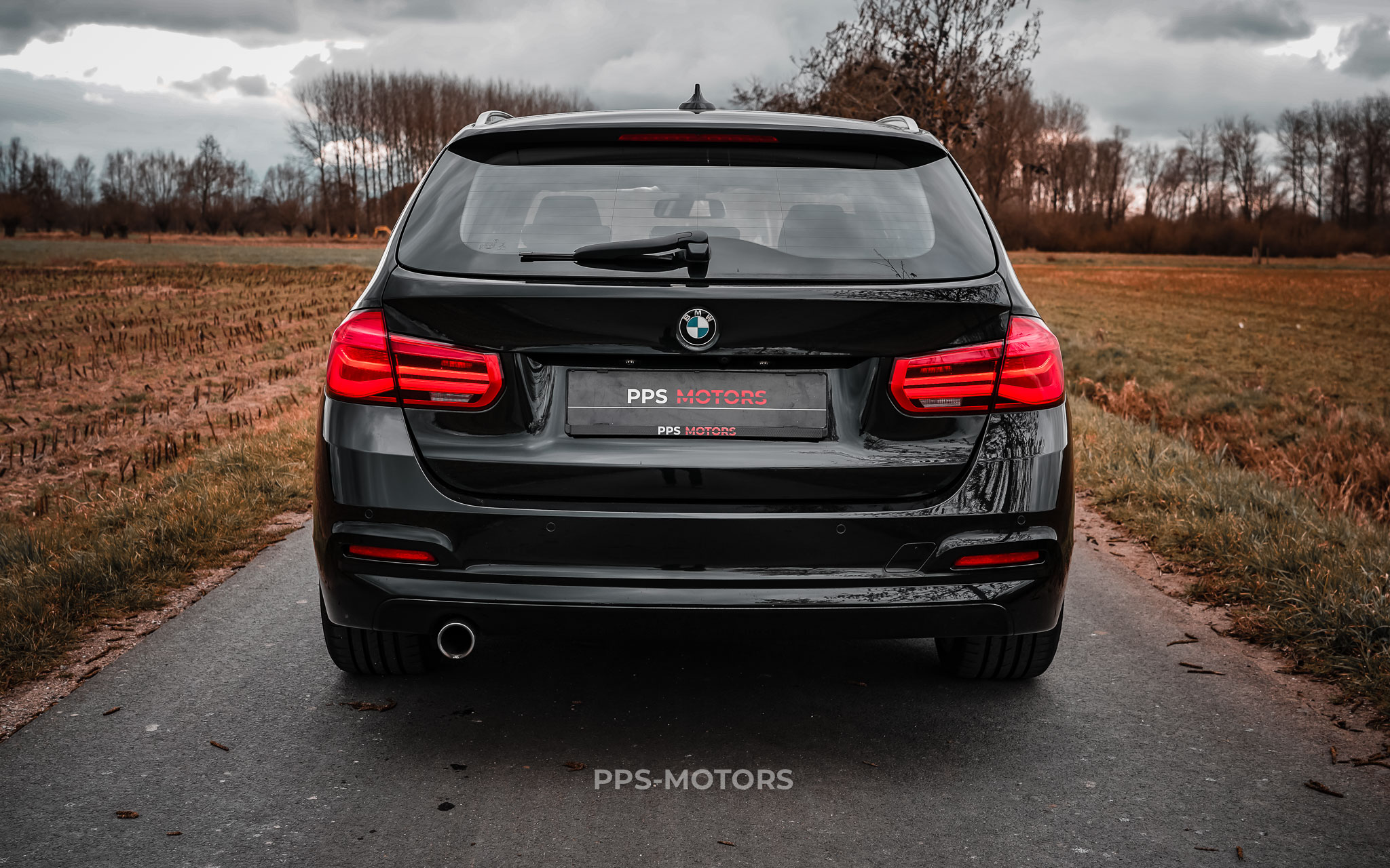 BMW 318dA F31 TOURING photo 6