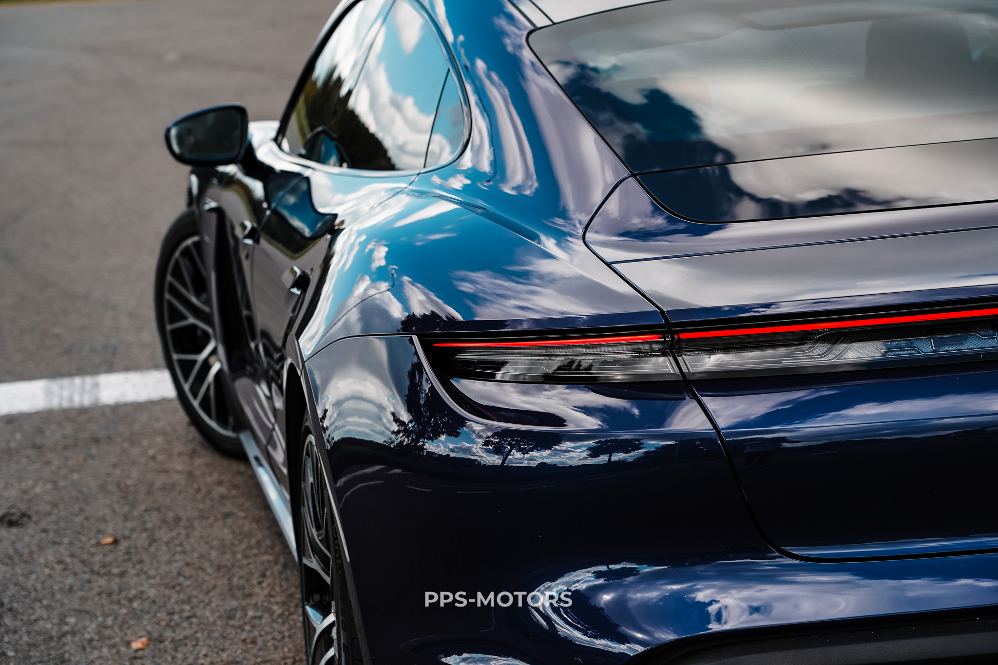 Porsche TAYCAN TURBO NEW! photo 29