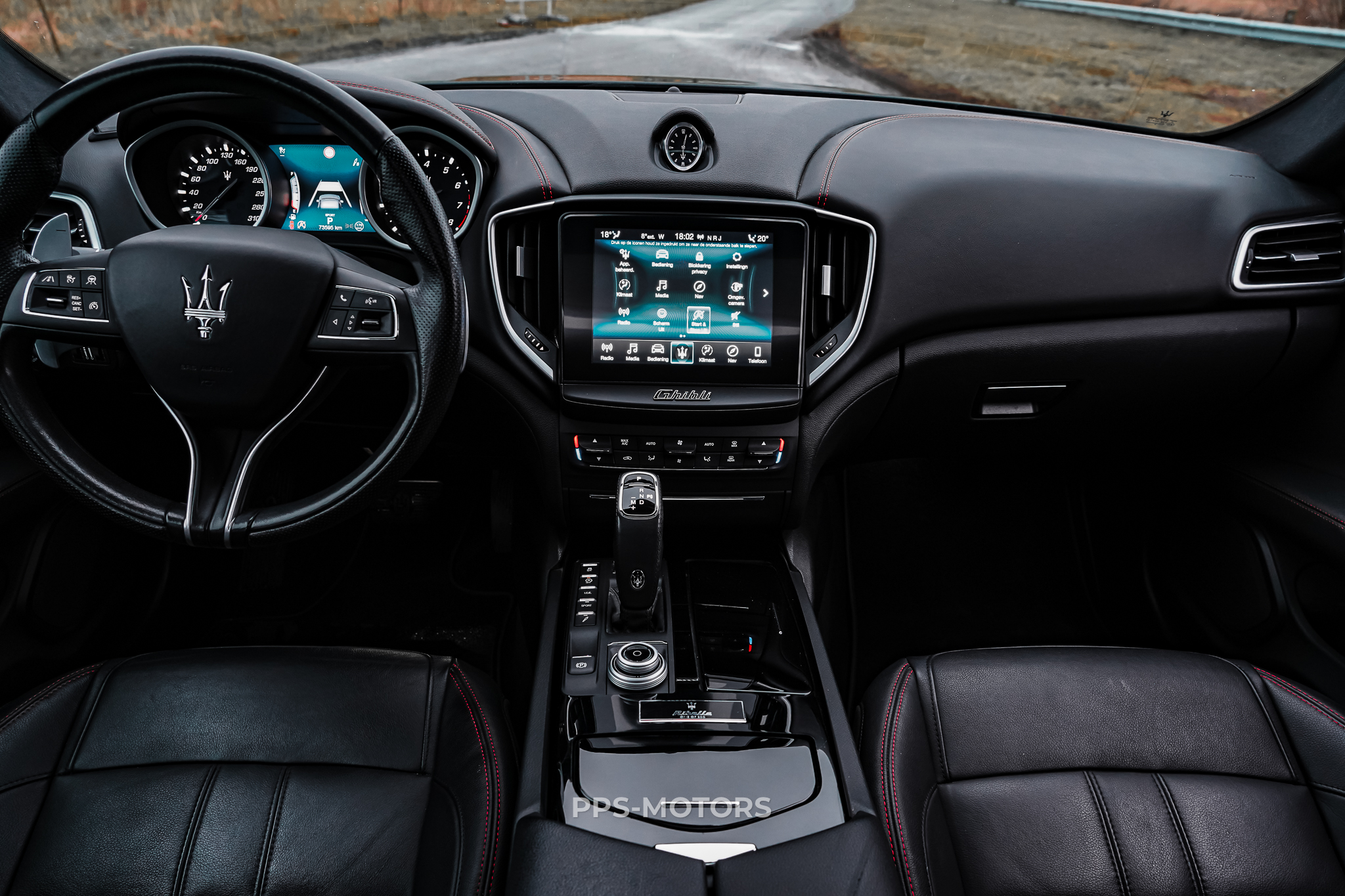 Maserati GHIBLI 3.0 V6 RIBELLE 1 OF 200 photo 41