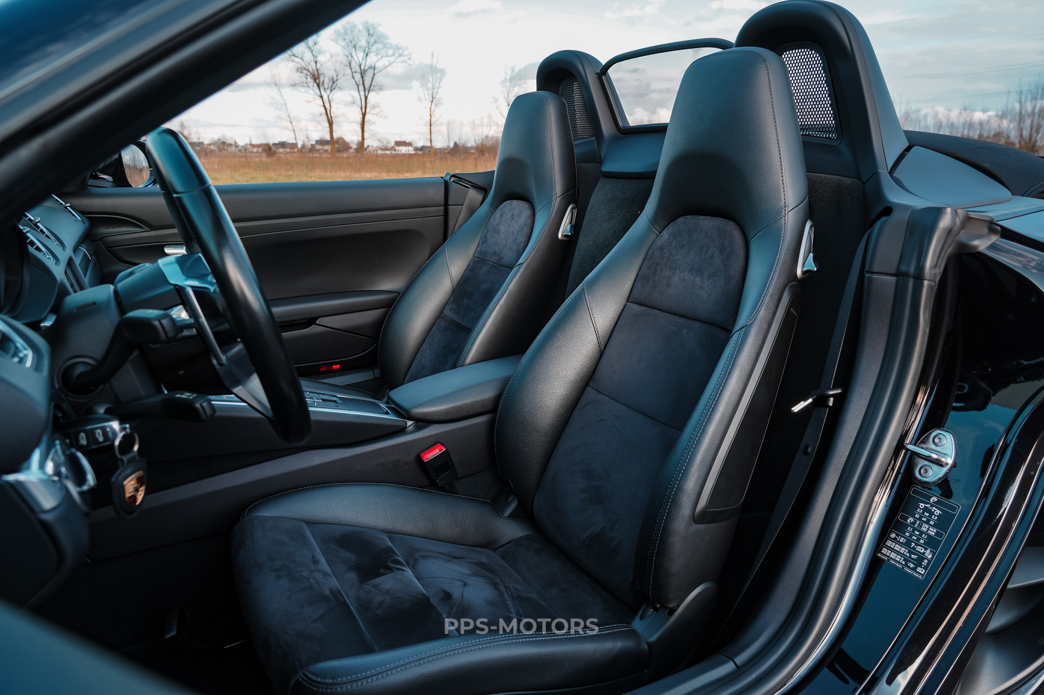 Porsche 718 BOXSTER 2.0 TURBO PDK photo 8
