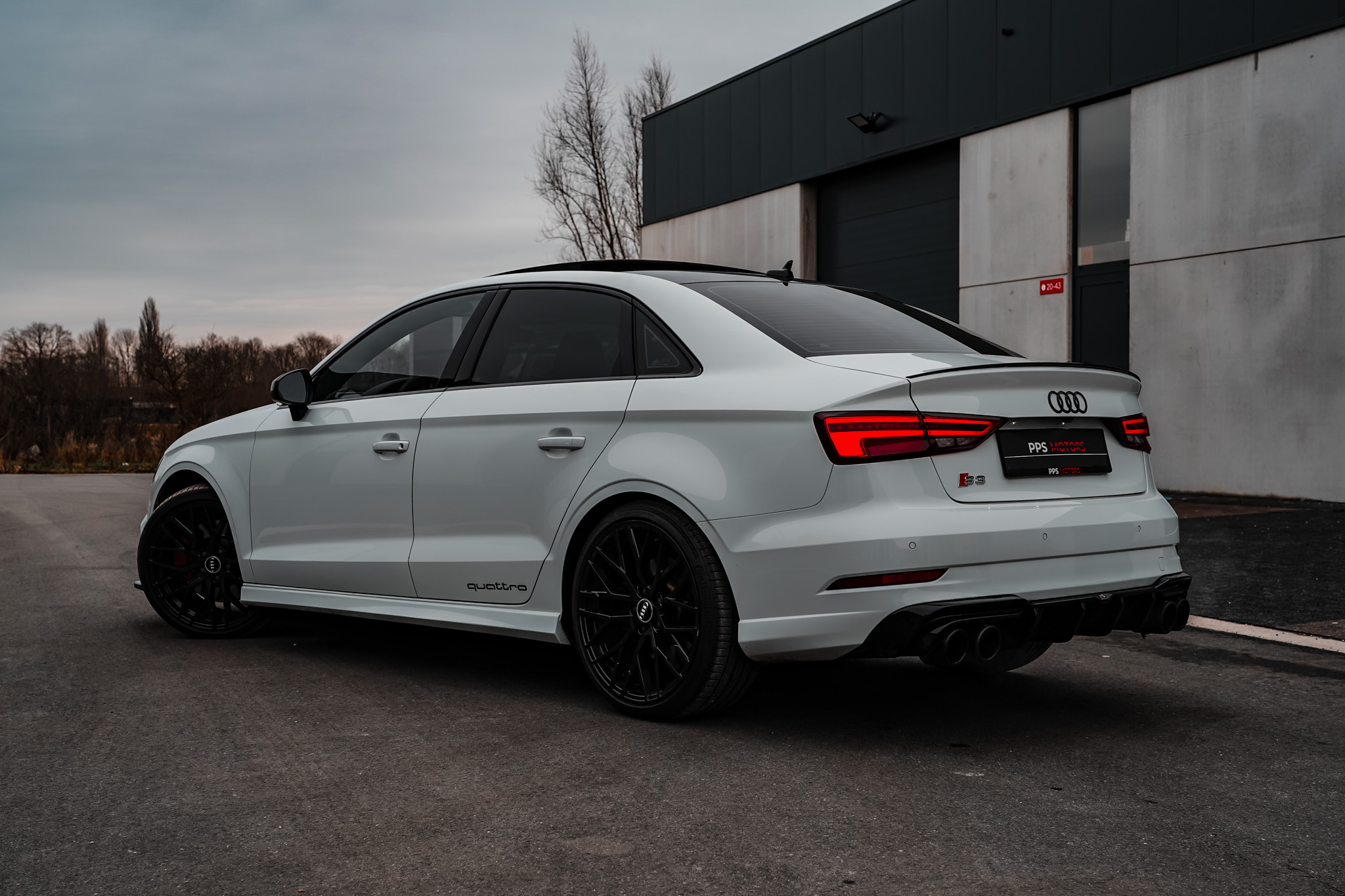 Audi S3 PREMIUM PLUS 2.0 TFSI QUATTRO photo 8
