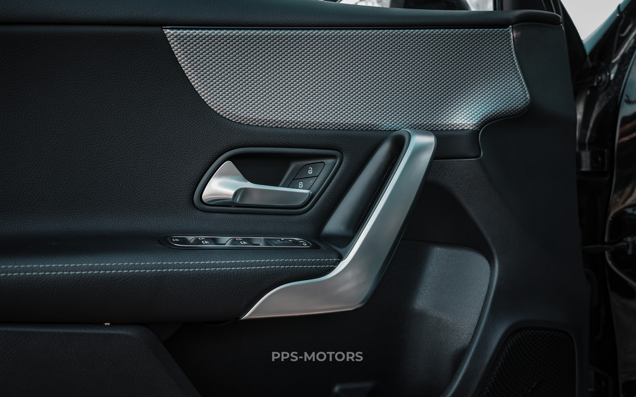 Mercedes Benz A200 LAUNCH EDITION photo 22