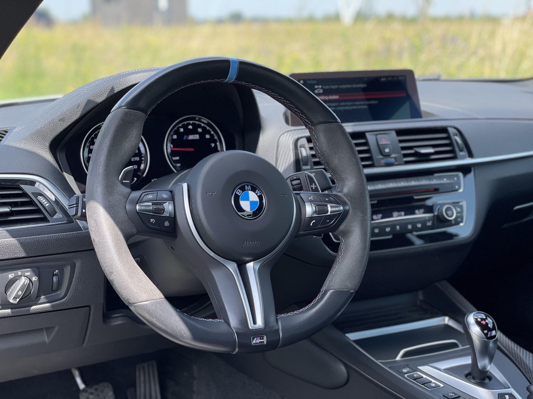 BMW M2 COMPETITION photo 12
