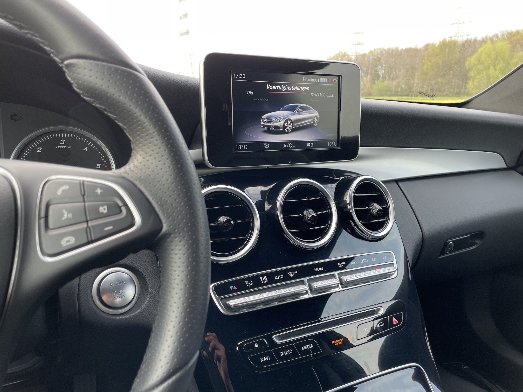Mercedes Benz C220 photo 19
