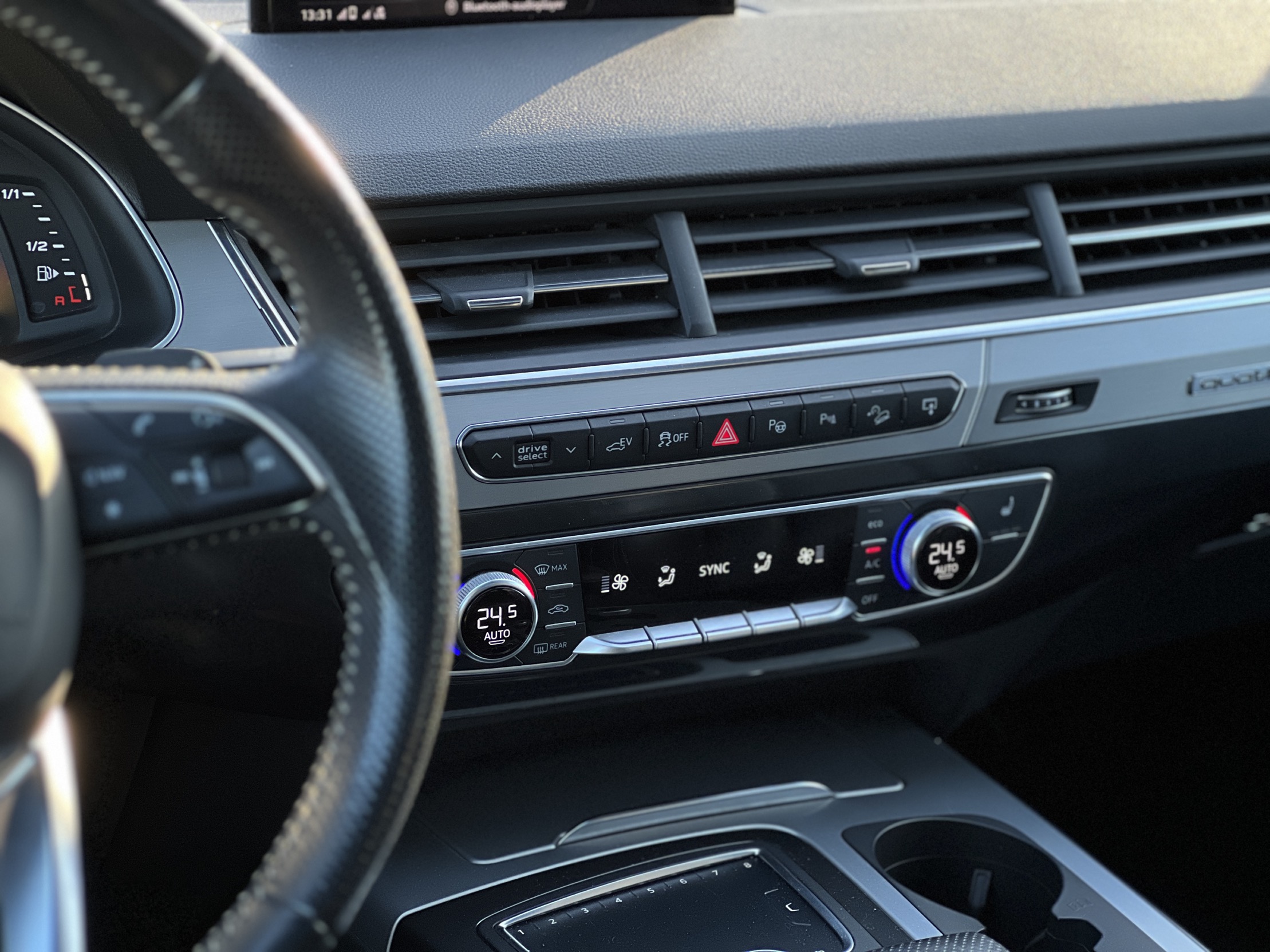 Audi Q7 3.0 TDI E-TRON photo 26