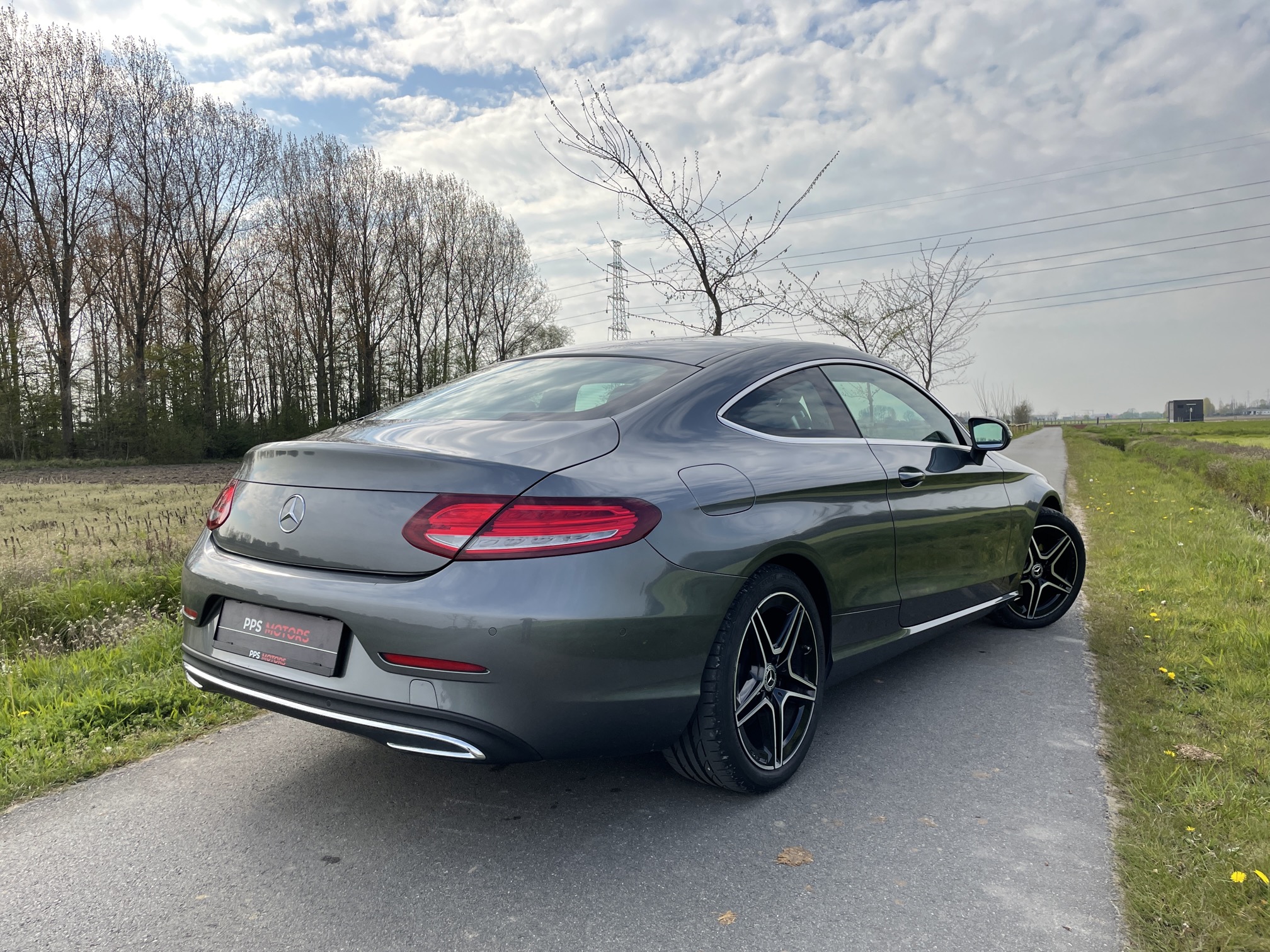 Mercedes Benz C220 photo 4