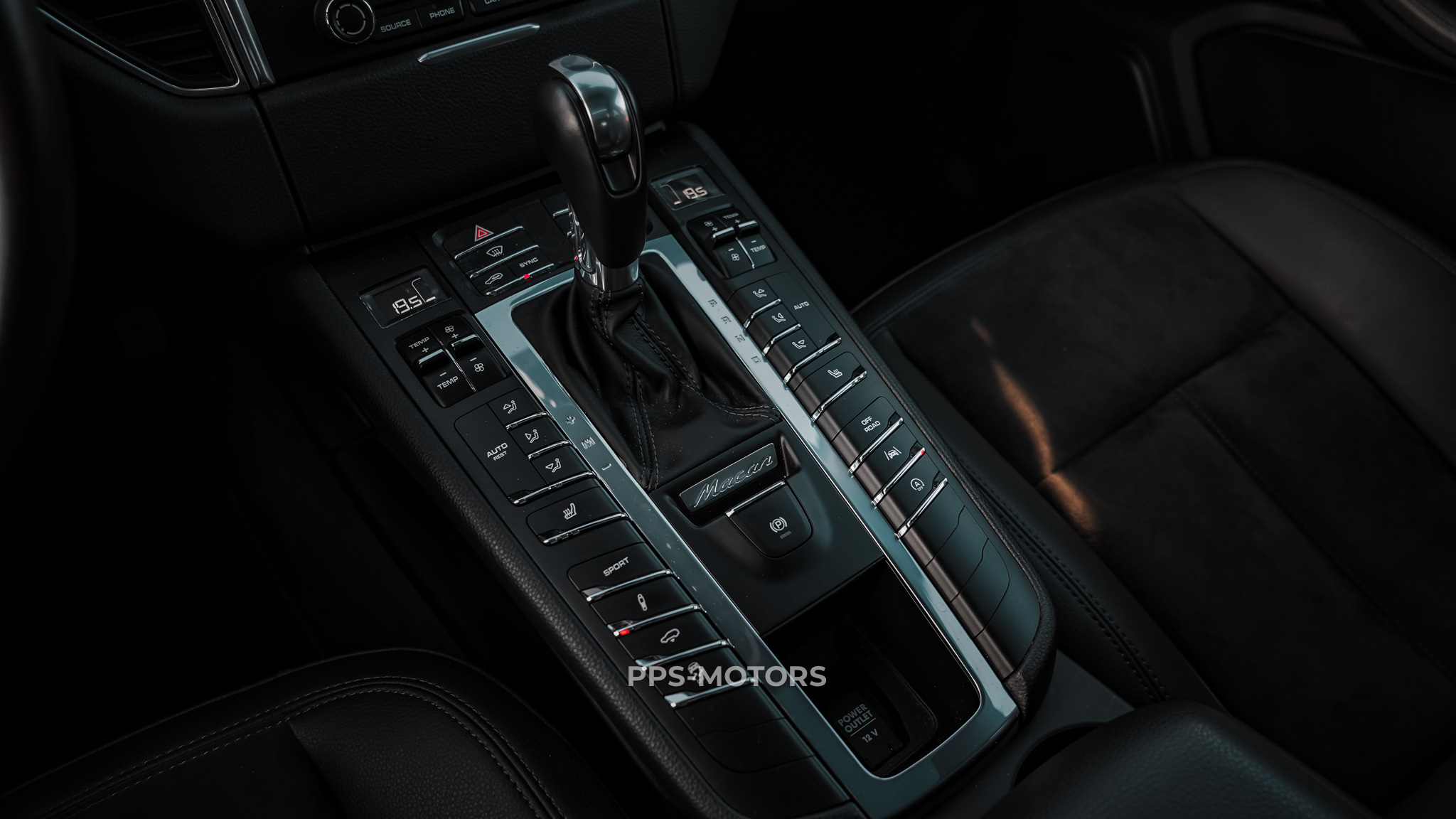 Porsche MACAN S 3.0 SPORTDESIGN photo 14