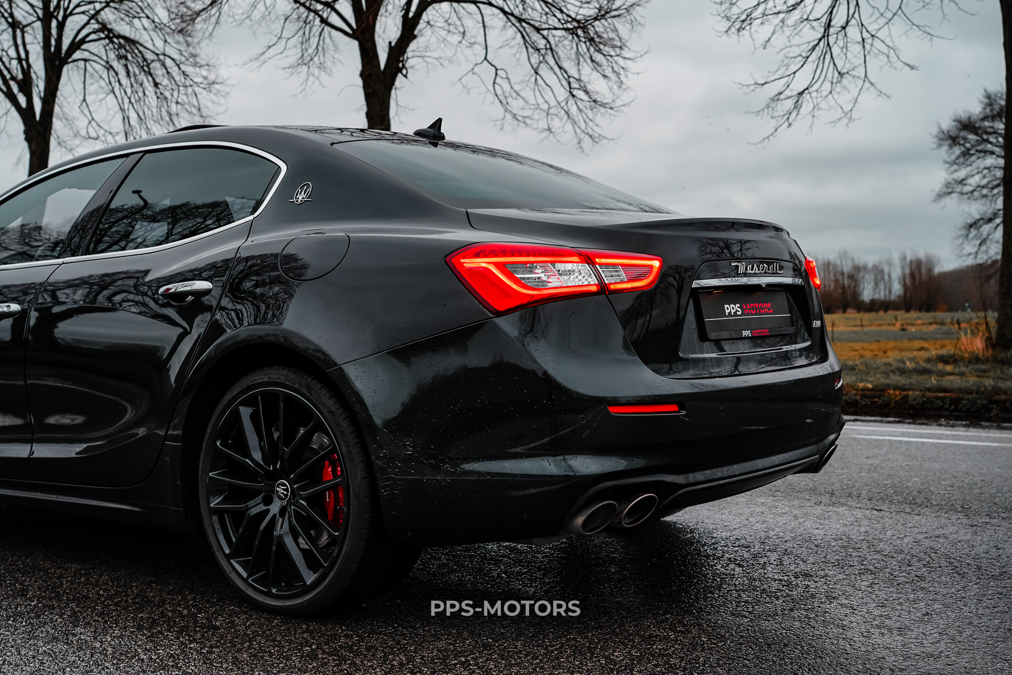 Maserati GHIBLI 3.0 V6 RIBELLE 1 OF 200 photo 36