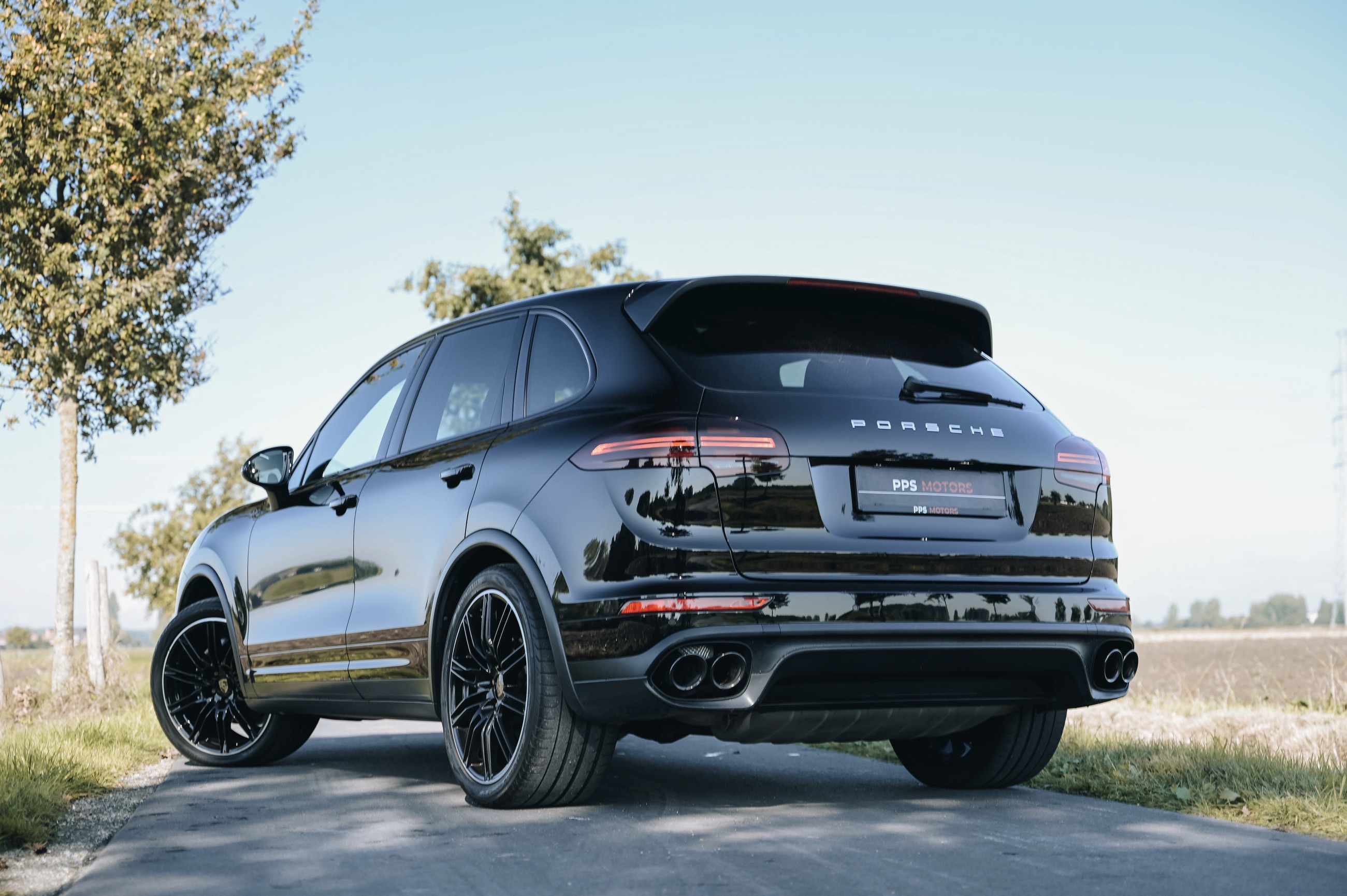 Porsche CAYENNE 3.0 photo 9