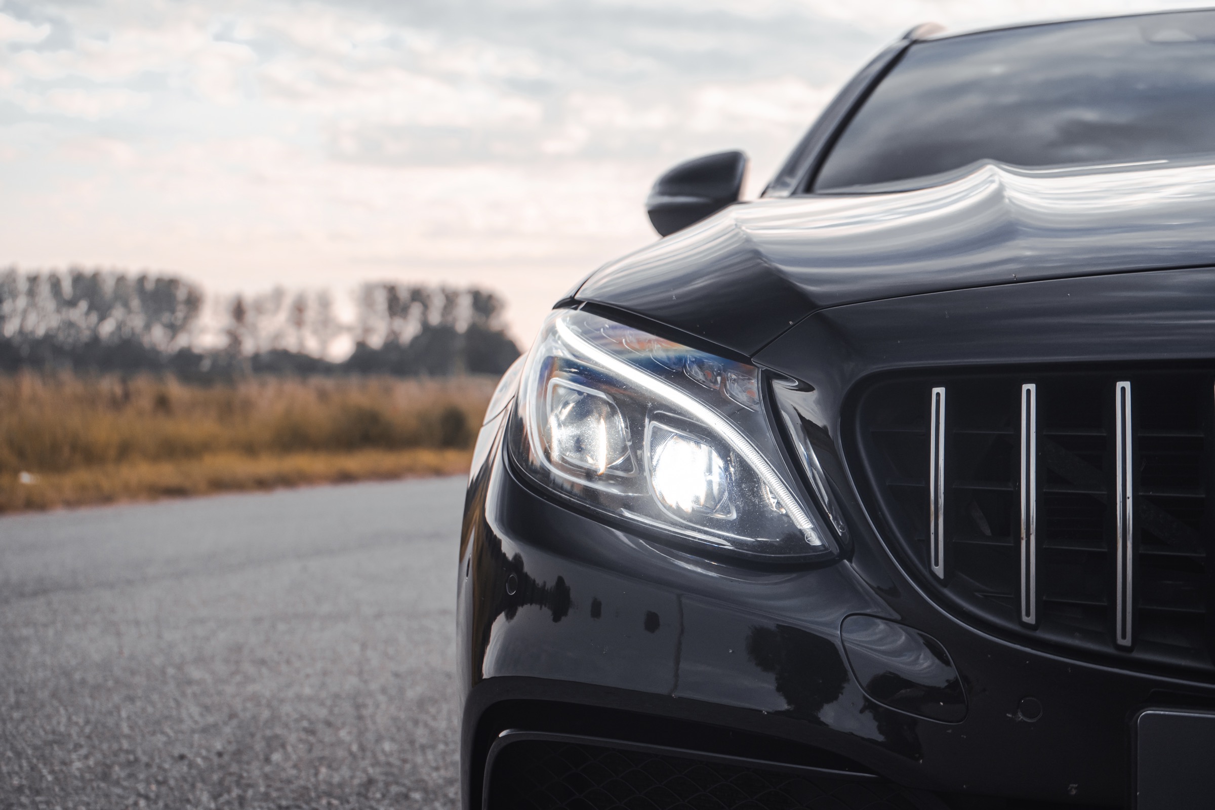 Mercedes Benz C63s AMG 4.0 BITURBO V8 - LICHTE VRACHT photo 7