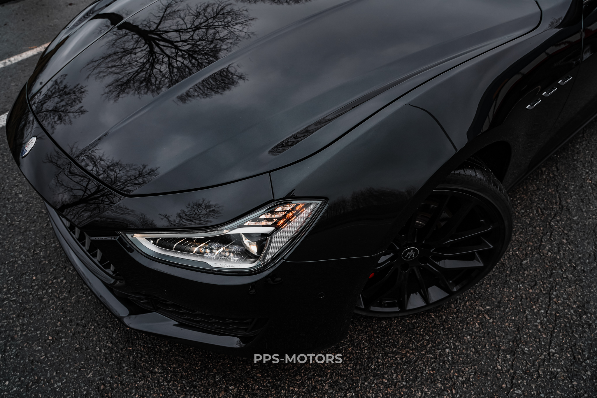 Maserati GHIBLI 3.0 V6 RIBELLE 1 OF 200 photo 6