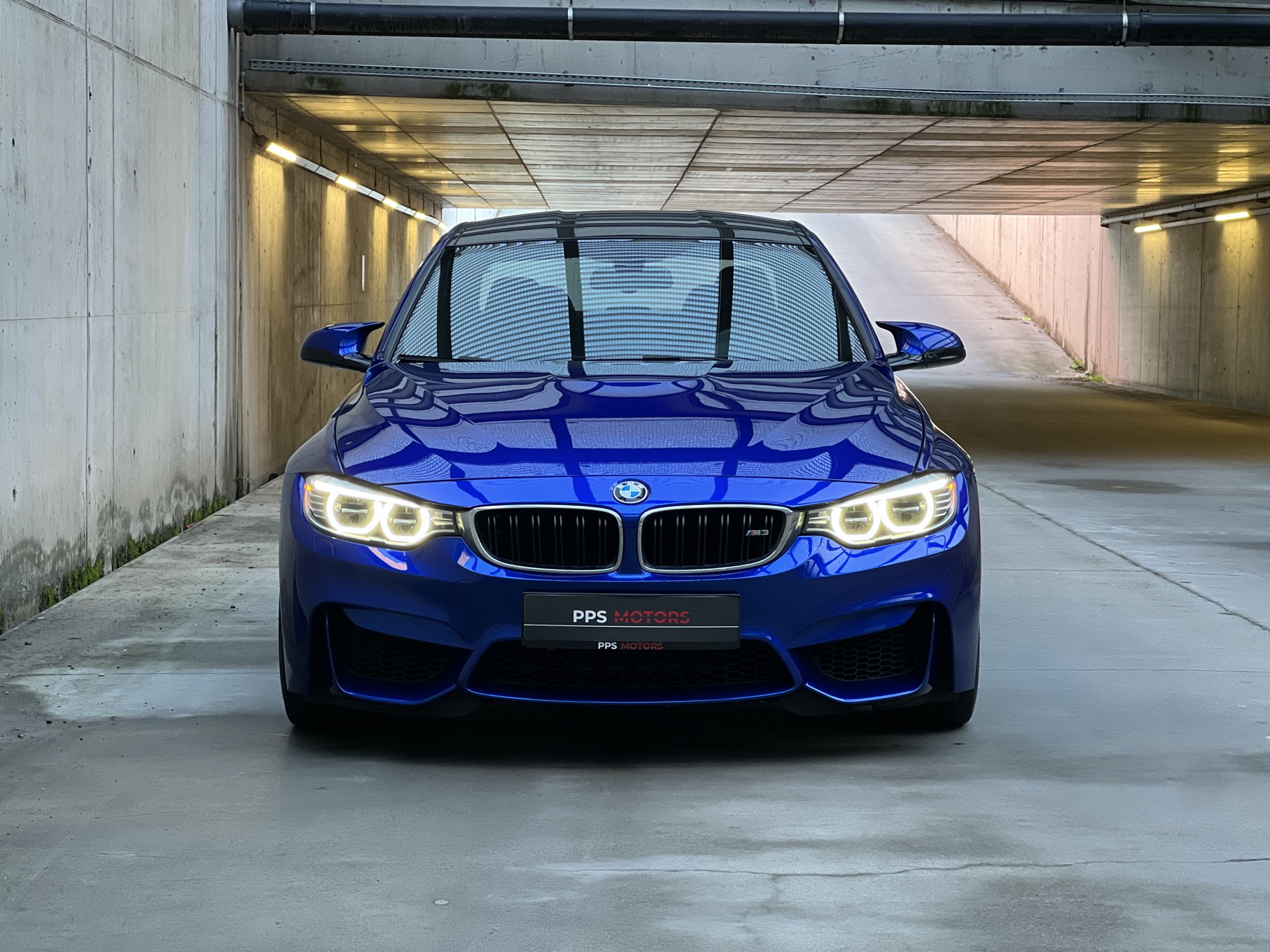 BMW M3 F80 INDIVIDUAL photo 3