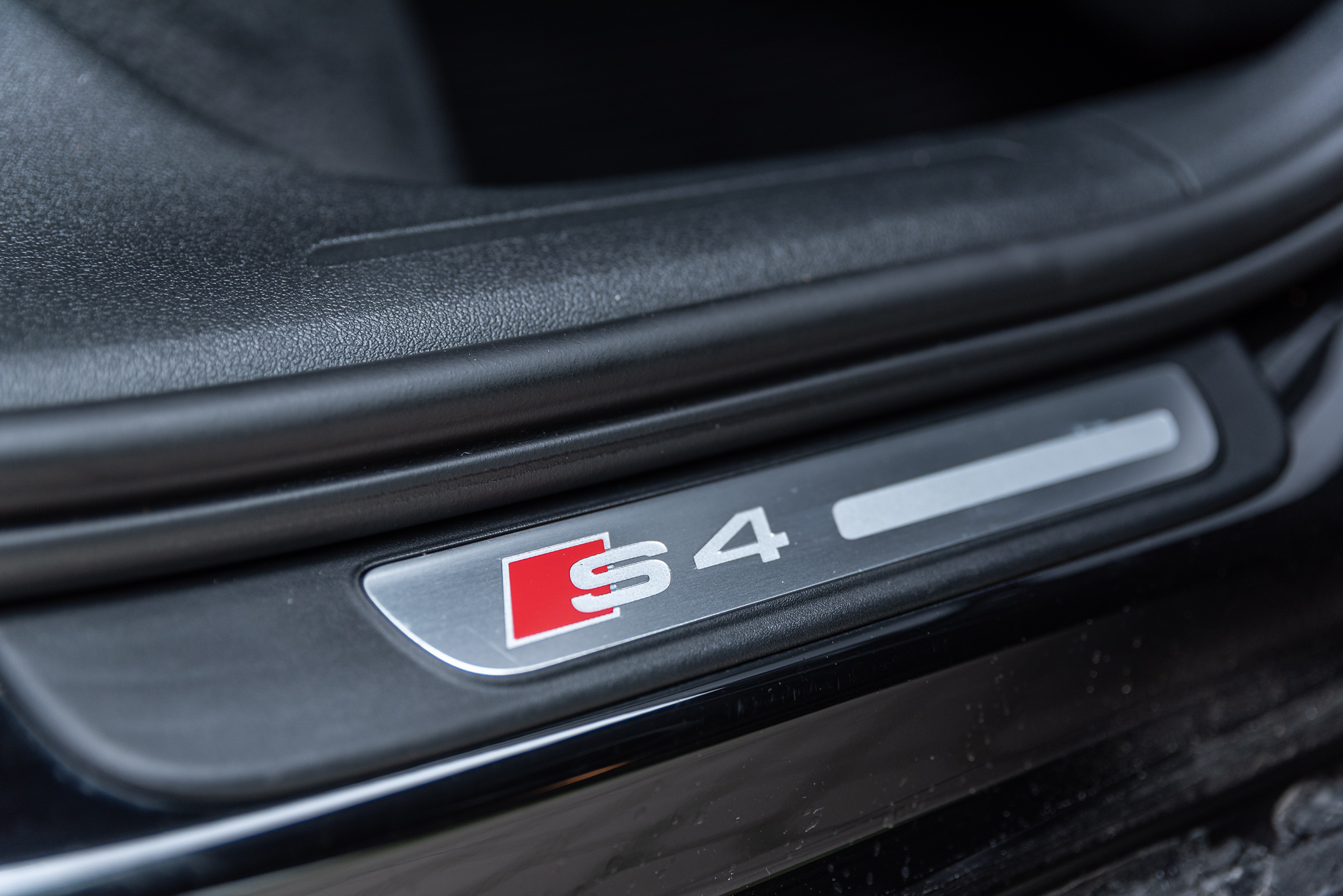 Audi S4 3.0 V6 QUATTRO MILLTEK photo 18