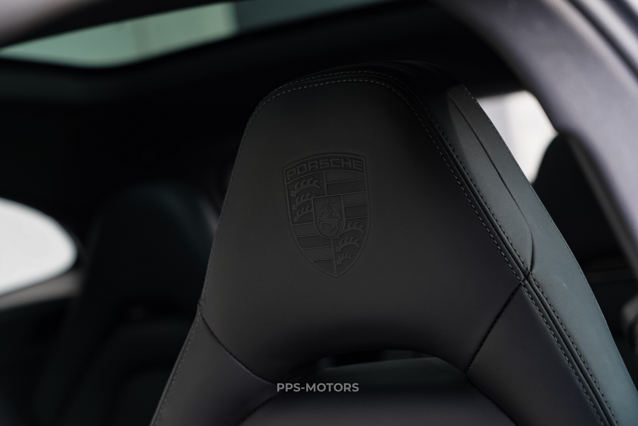Porsche PANAMERA SPORT TURISMO 4 E-HYBRID photo 26